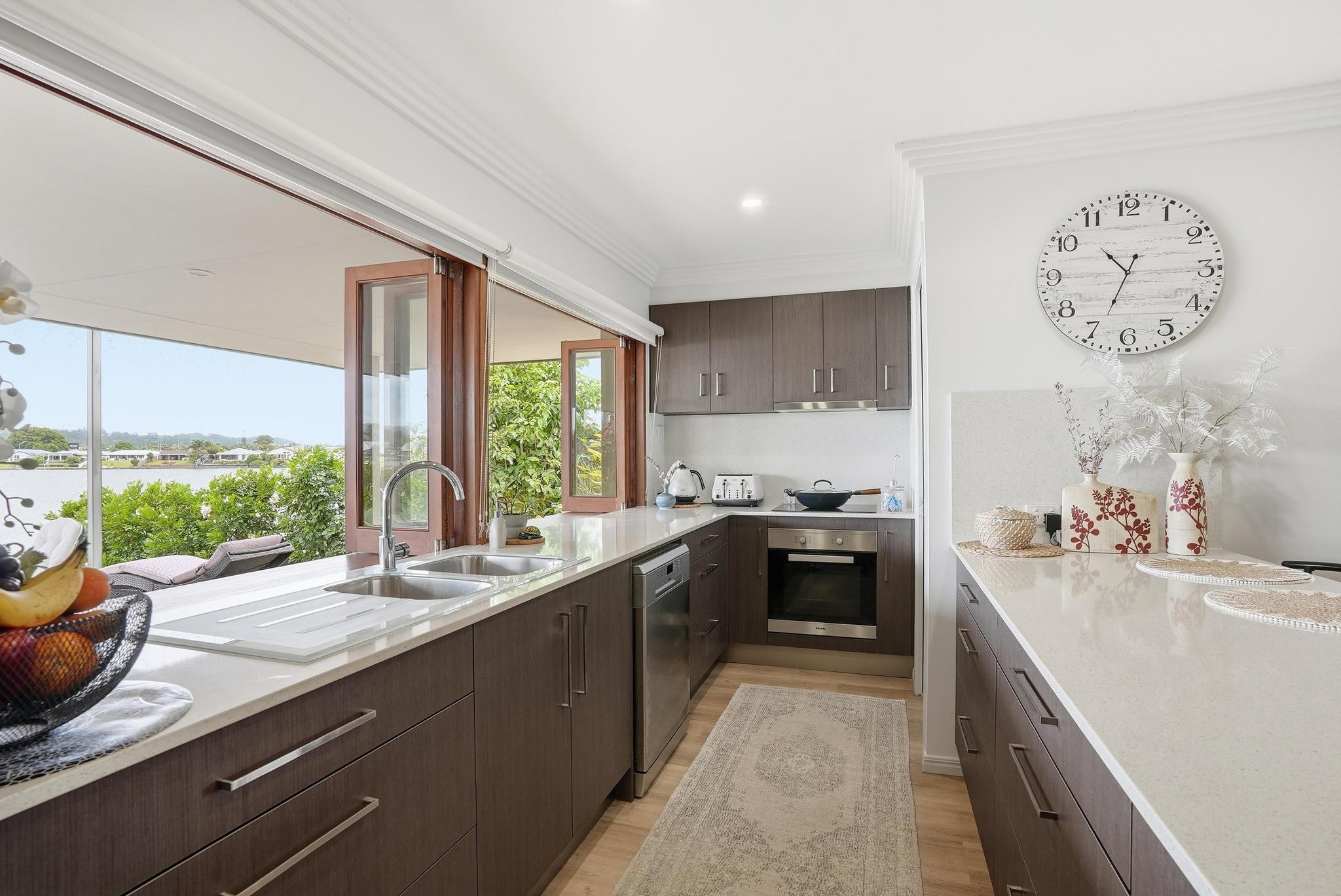 39 Ironbark Street, Elanora, QLD 4221