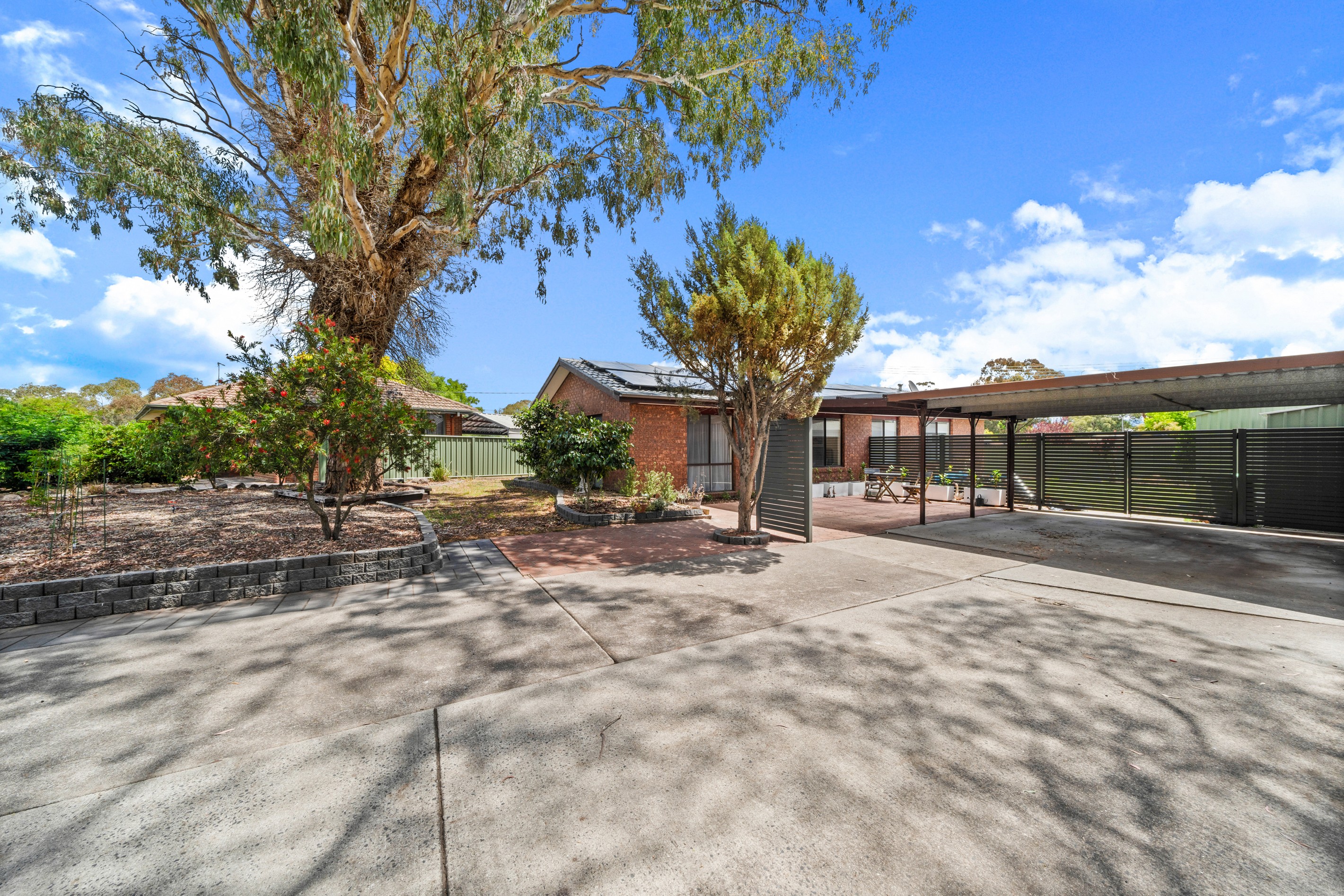 12 Truganini Place, Chisholm, ACT 2905