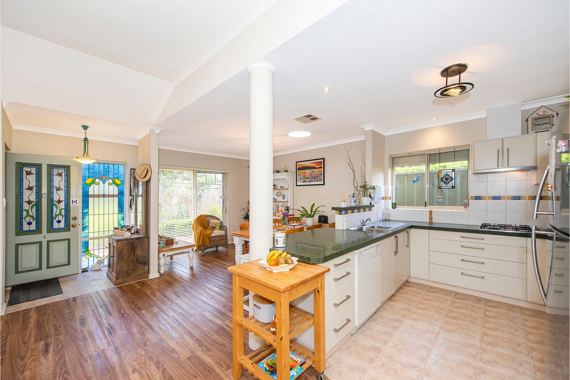 1/18 Canning Road, Kalamunda, WA 6076