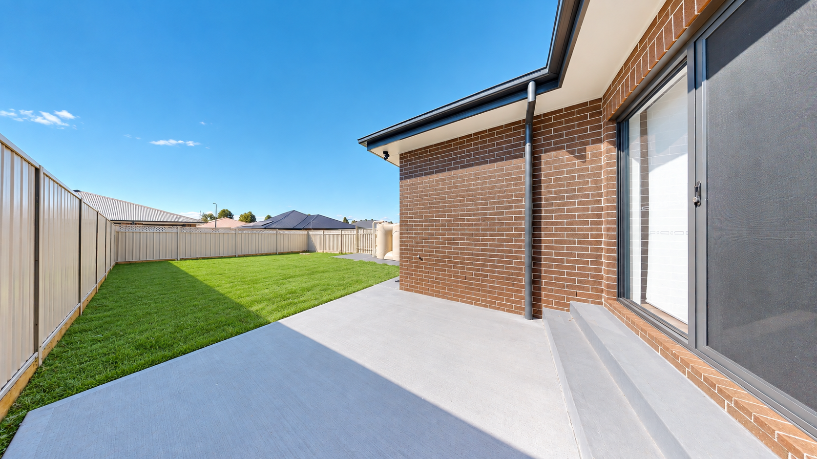 15A Lesmurdie Parade — photo 15 of 16