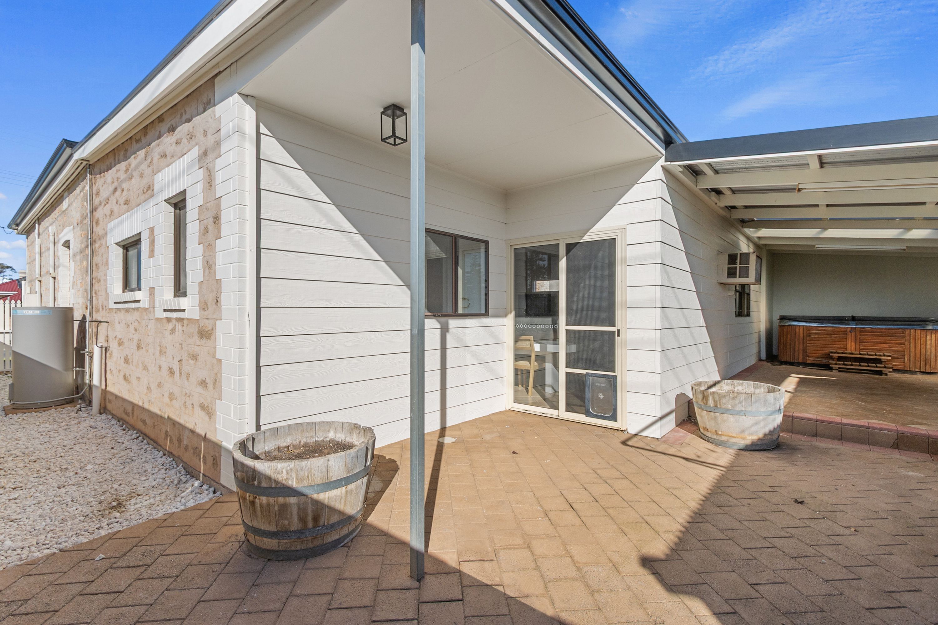 17 Forster Street — photo 24 of 30