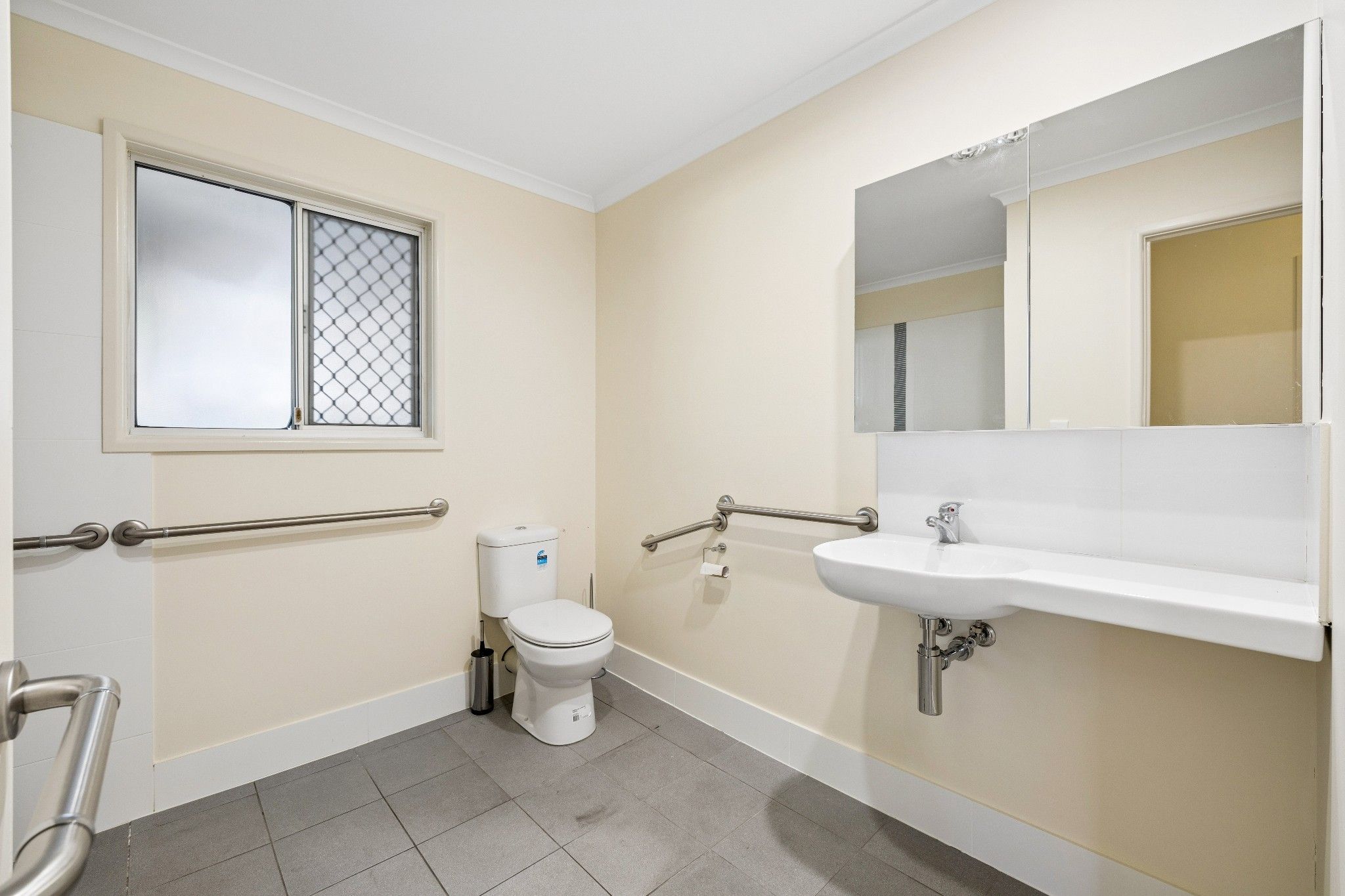 39 Roma Street — photo 12 of 30