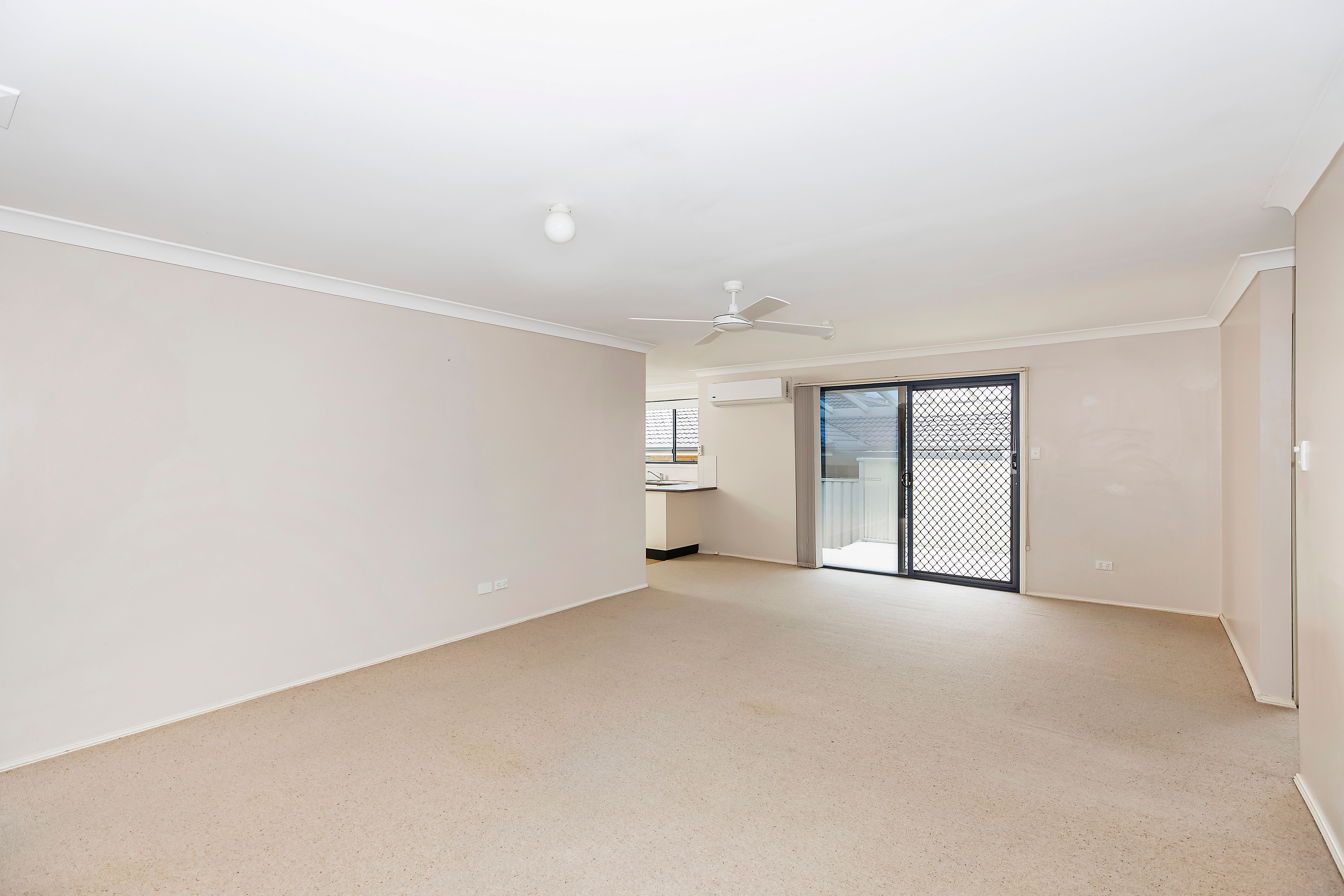 2/72 Yates Street, East Branxton, NSW 2335