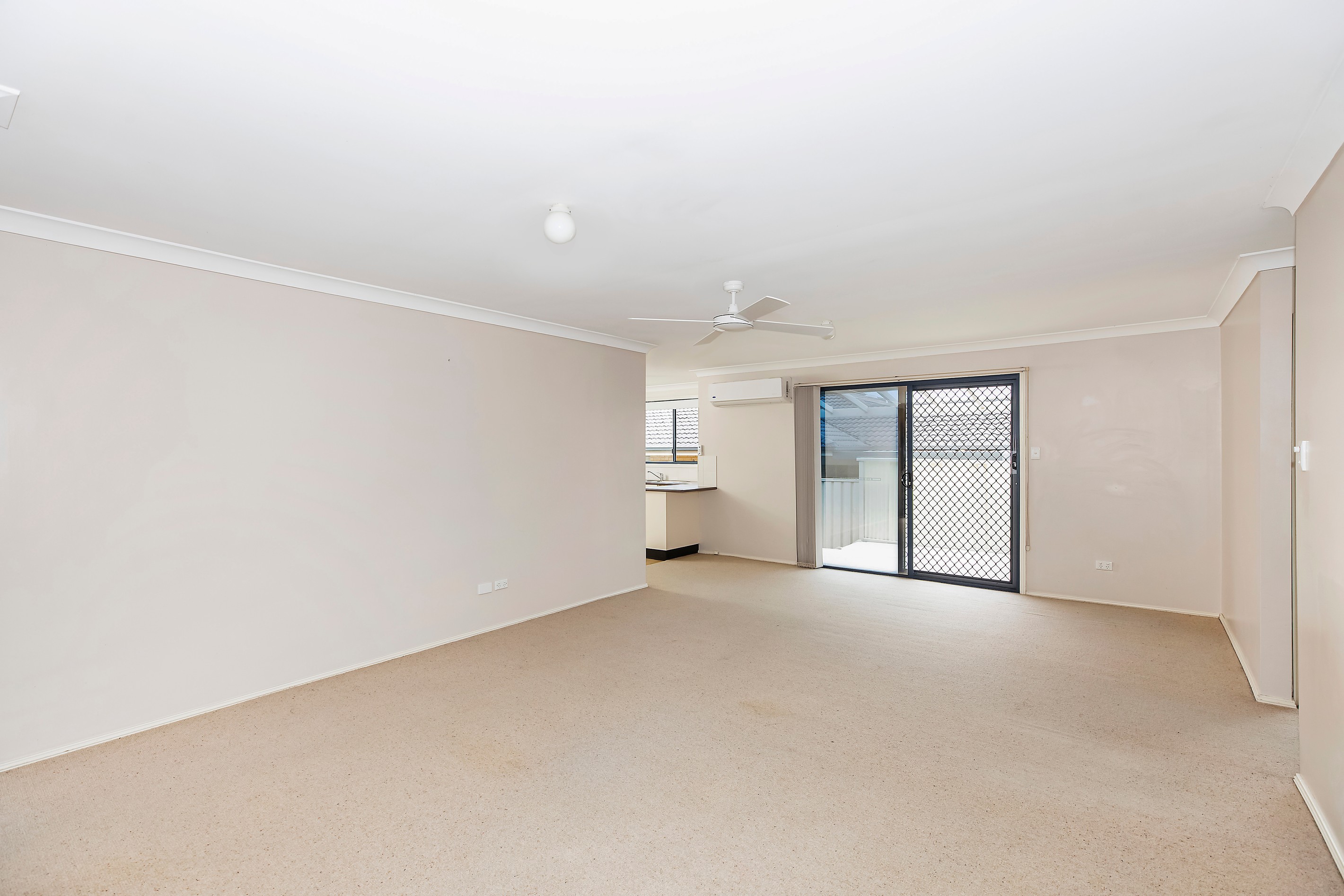 2/72 Yates Street, East Branxton, NSW 2335