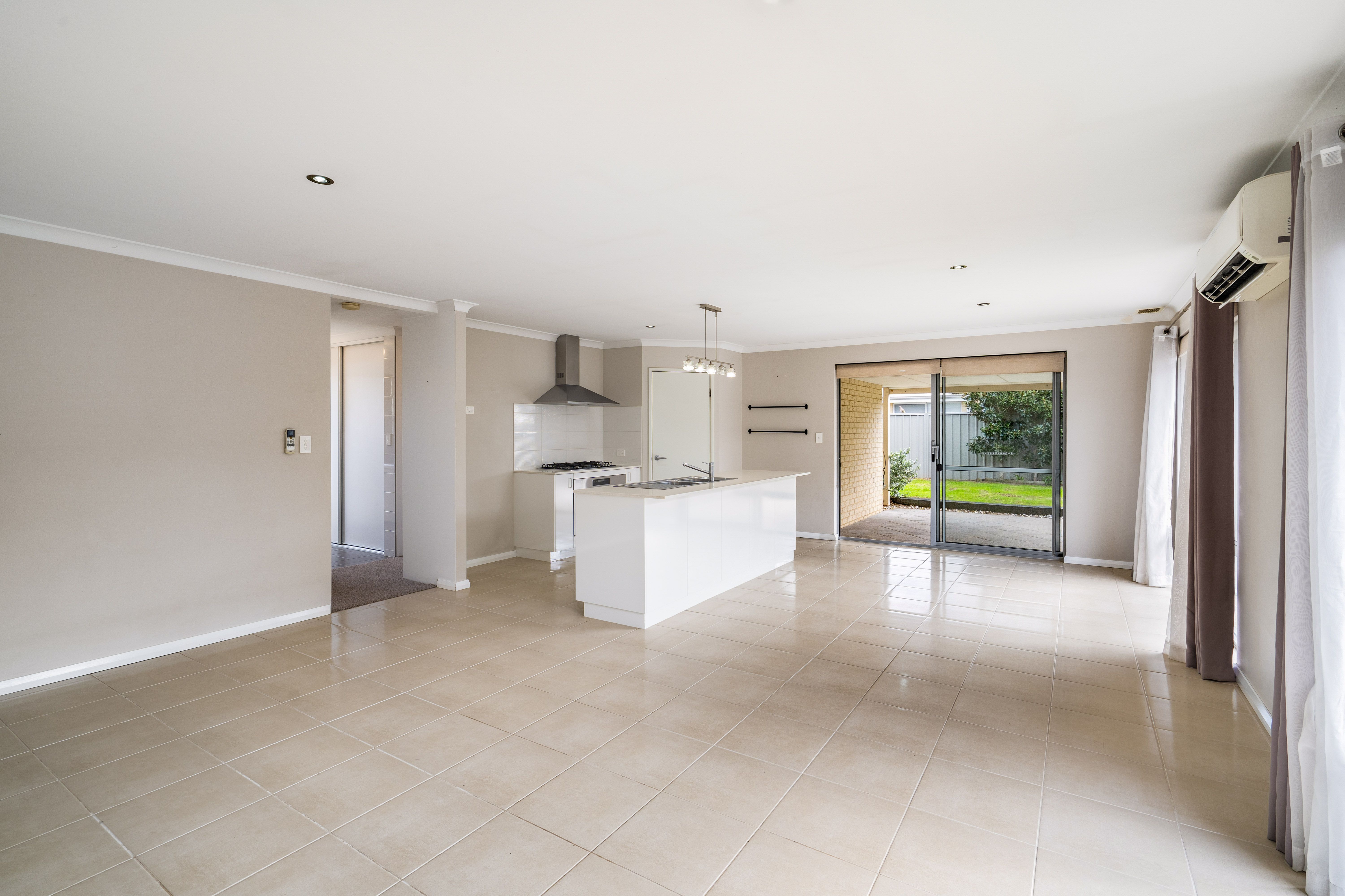 3 Silvereye Street — photo 7 of 17