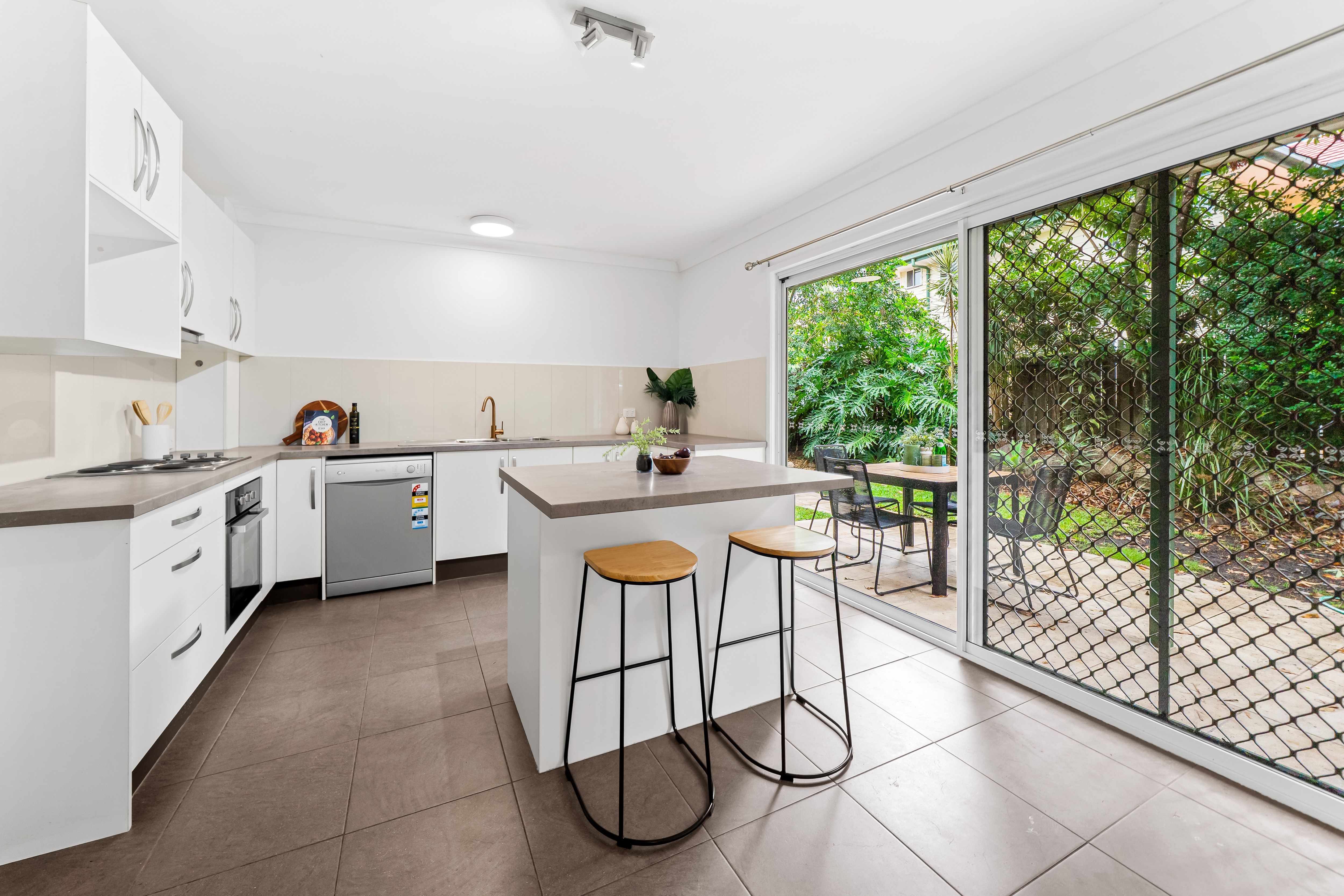 30/112 Foxton Street, Seven Hills, QLD 4170