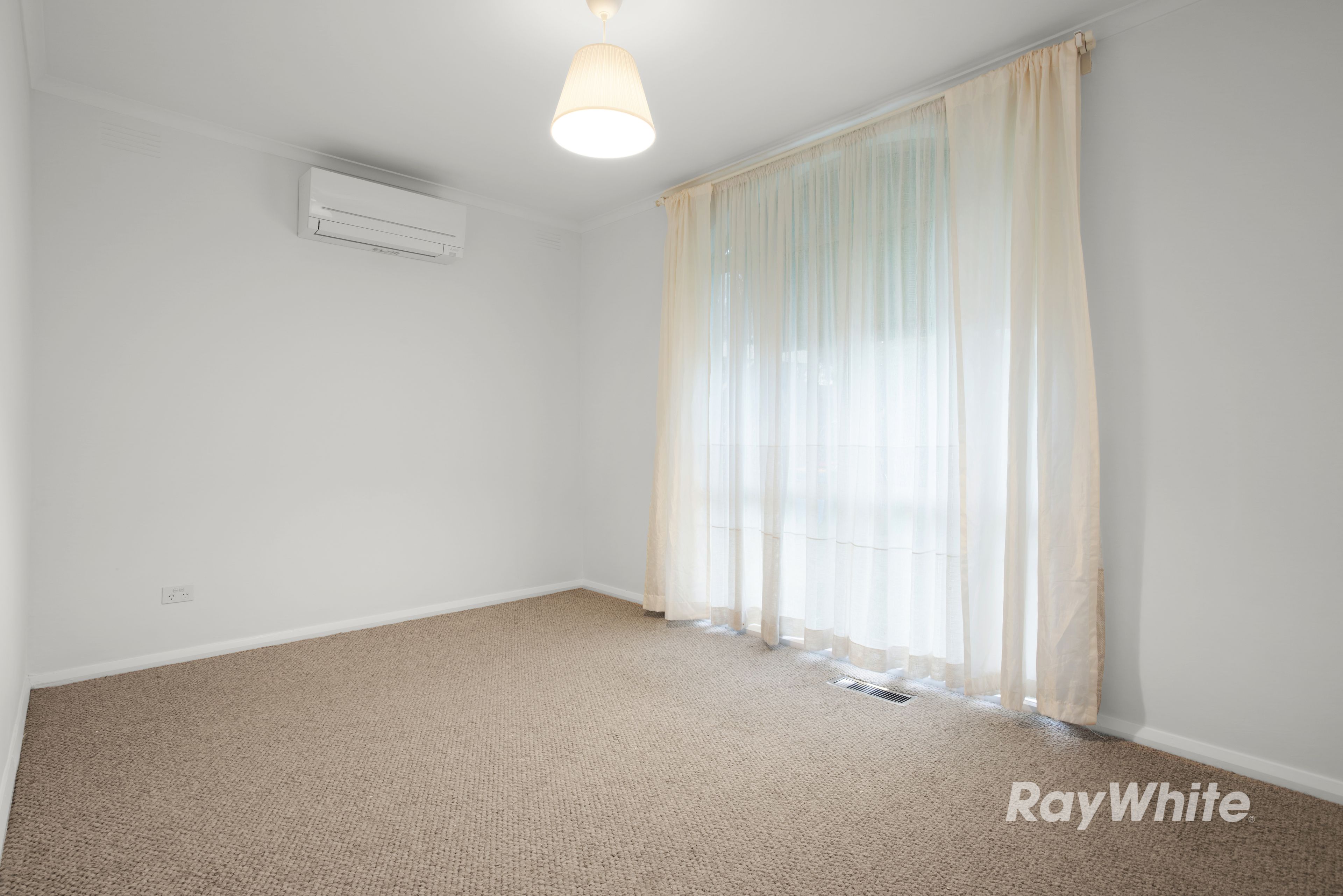 1/444 Warrigal Road — photo 6 of 6