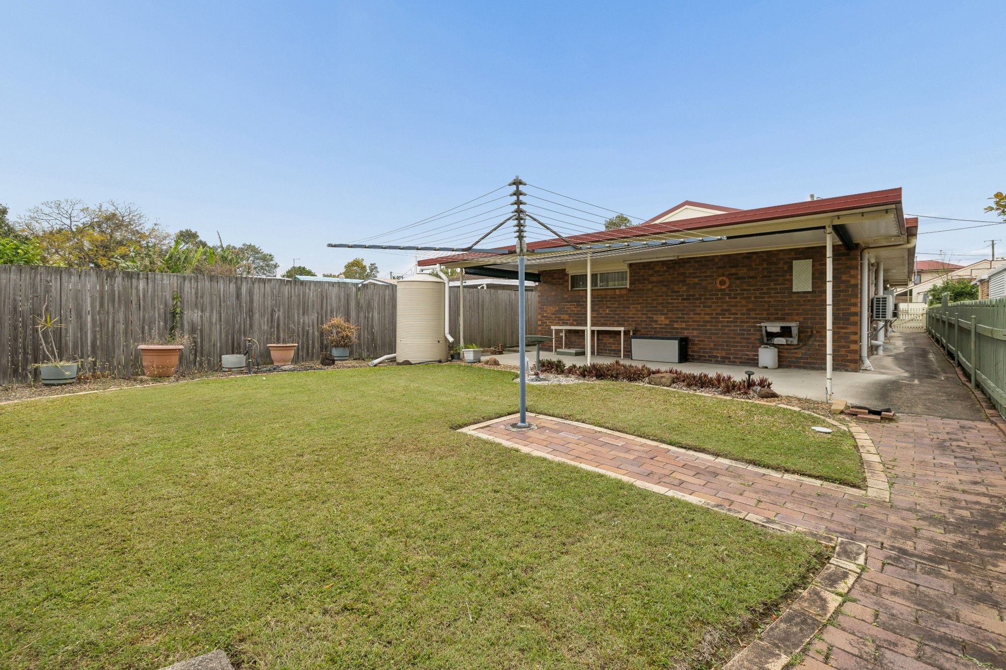 378 Oxley Road — photo 15 of 21