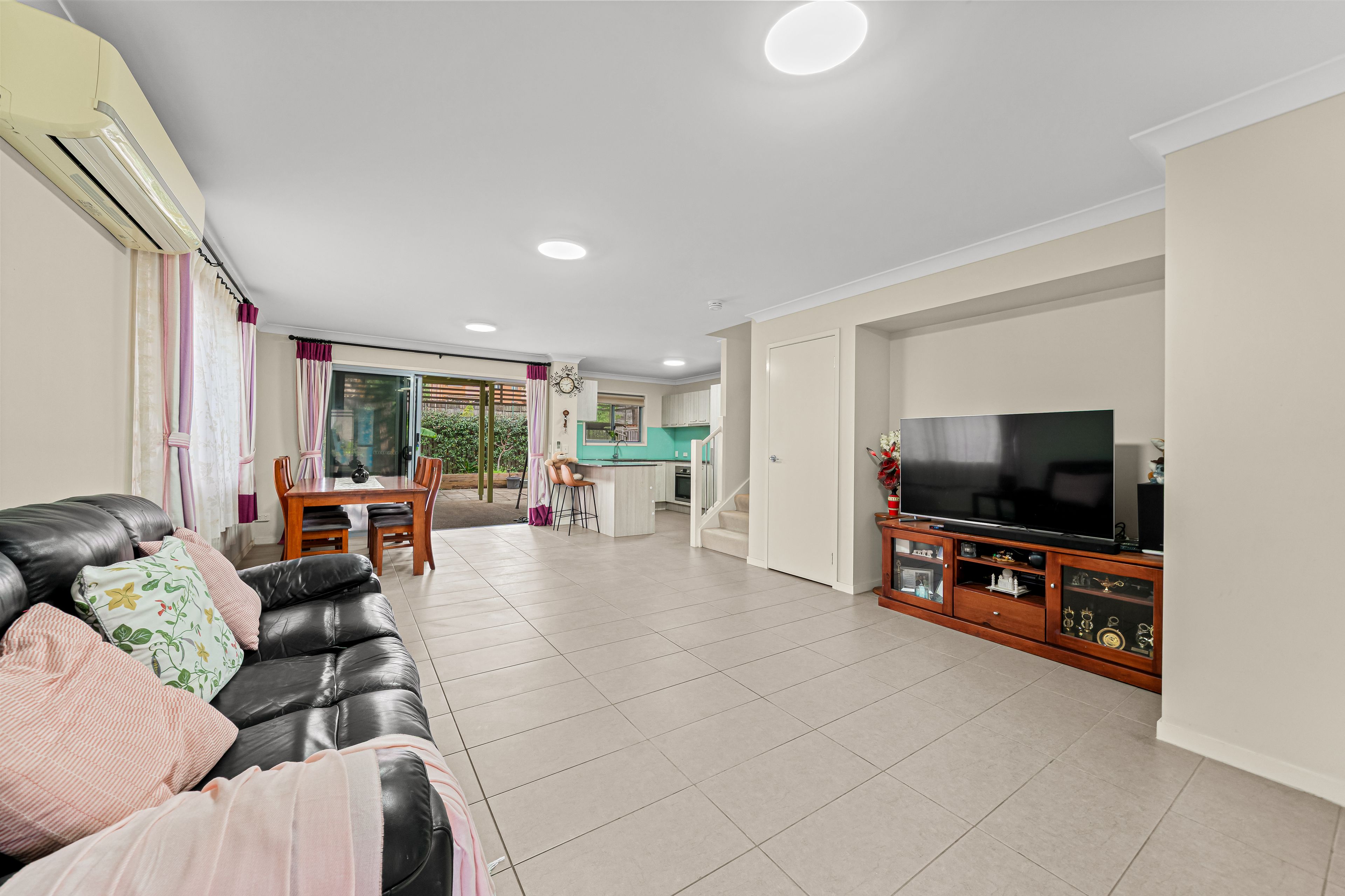 22/40 Lakefield Place — photo 9 of 30