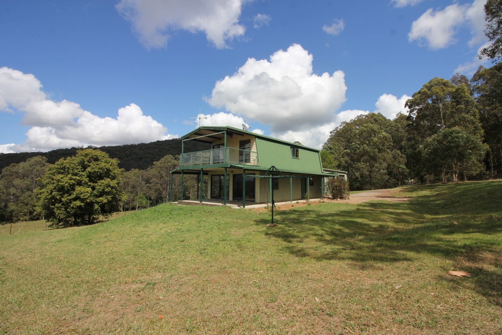 100 Watagan Forest Drive, Jilliby, NSW 2259