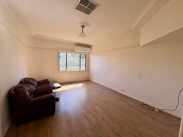 85 Bogan Street — photo 3 of 13