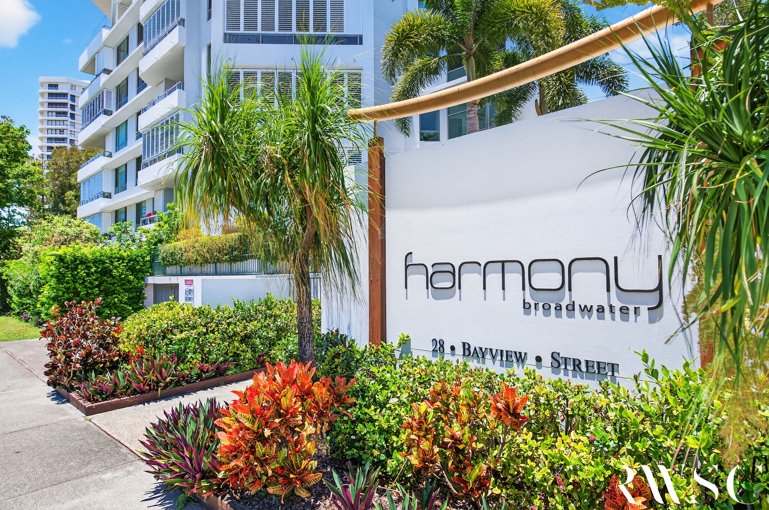 51/28 Bayview Street, Runaway Bay, QLD 4216