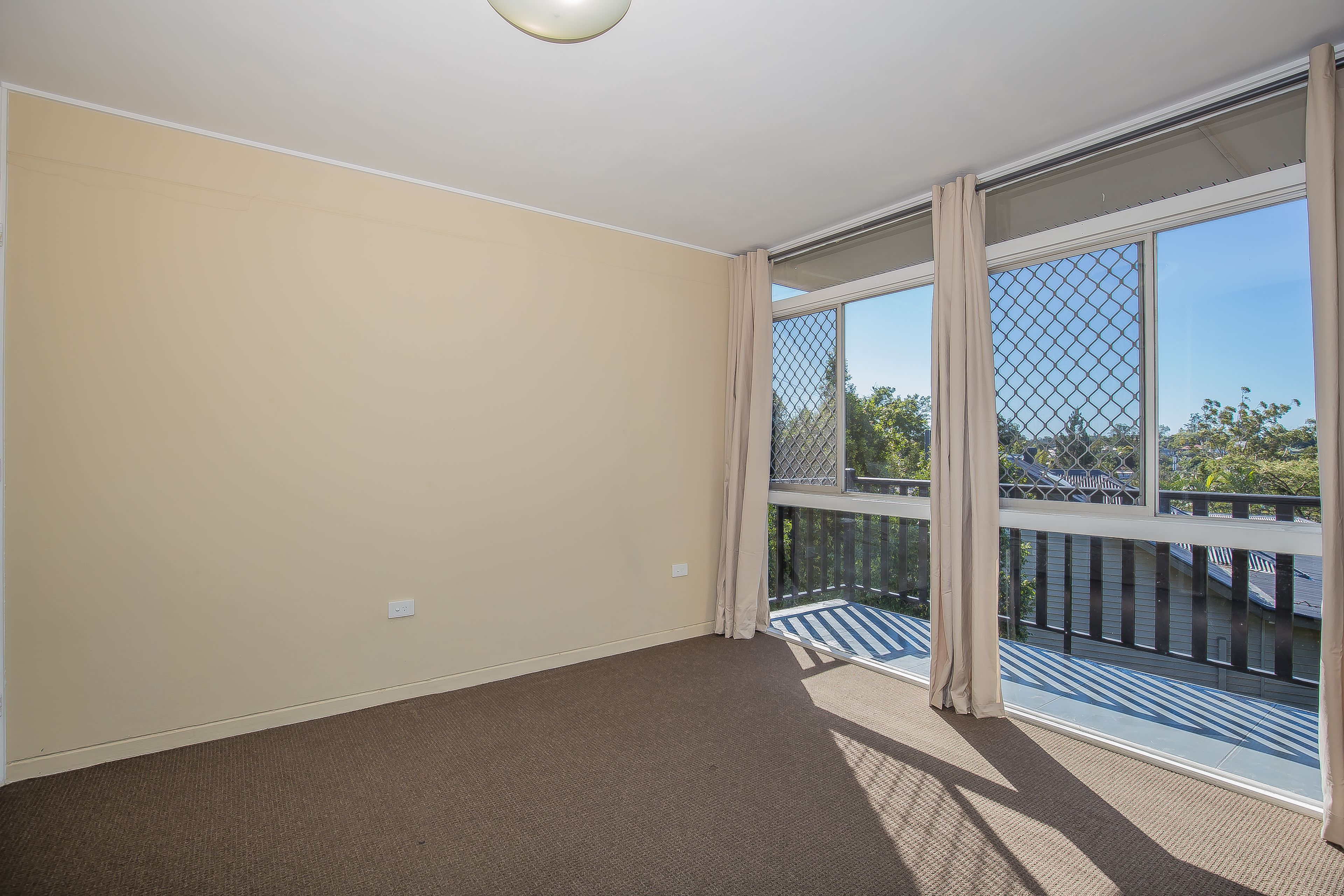 B1/32 Miskin Street, Toowong, QLD 4066