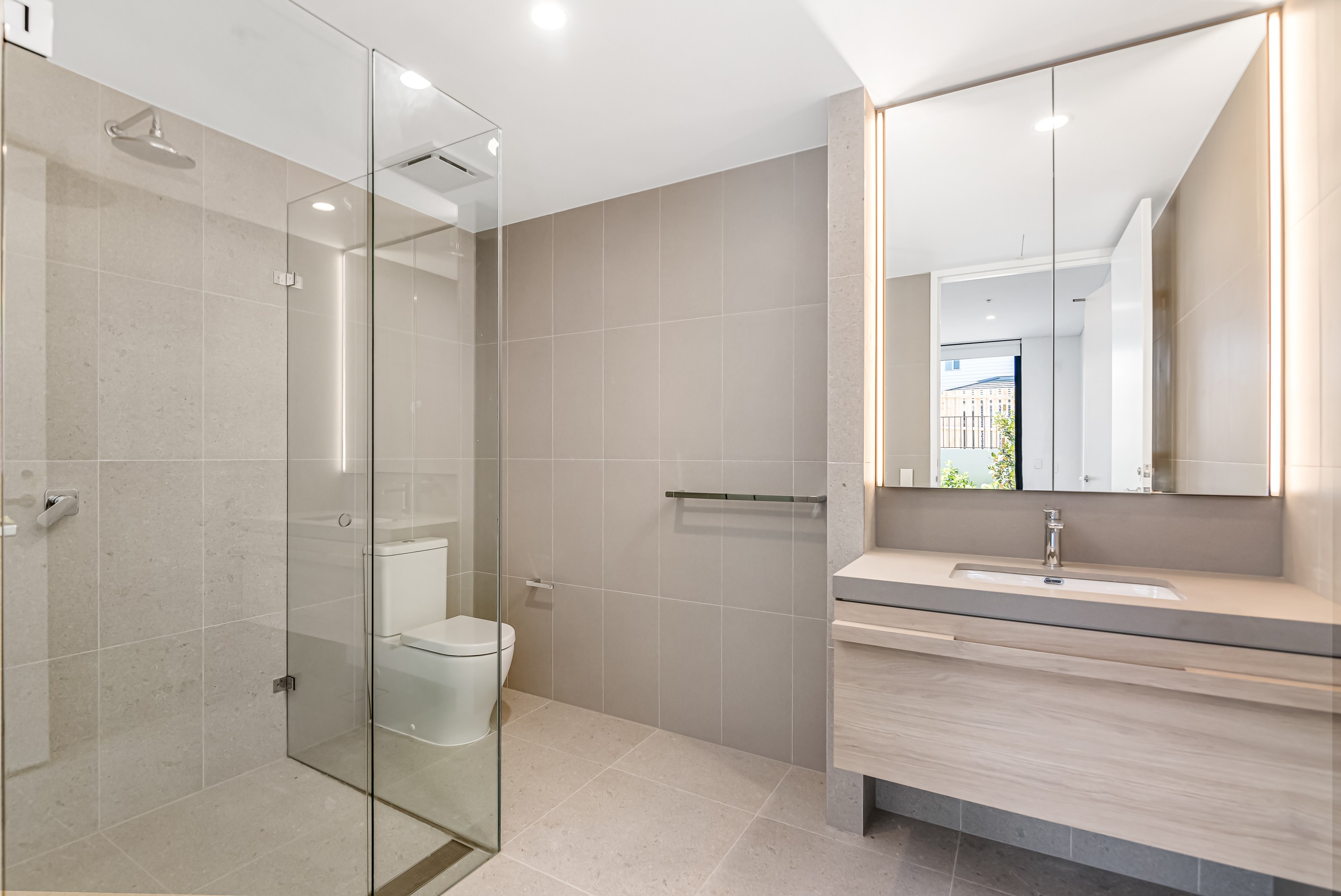203/65-69 Lorikeet Grove, Warriewood, NSW 2102