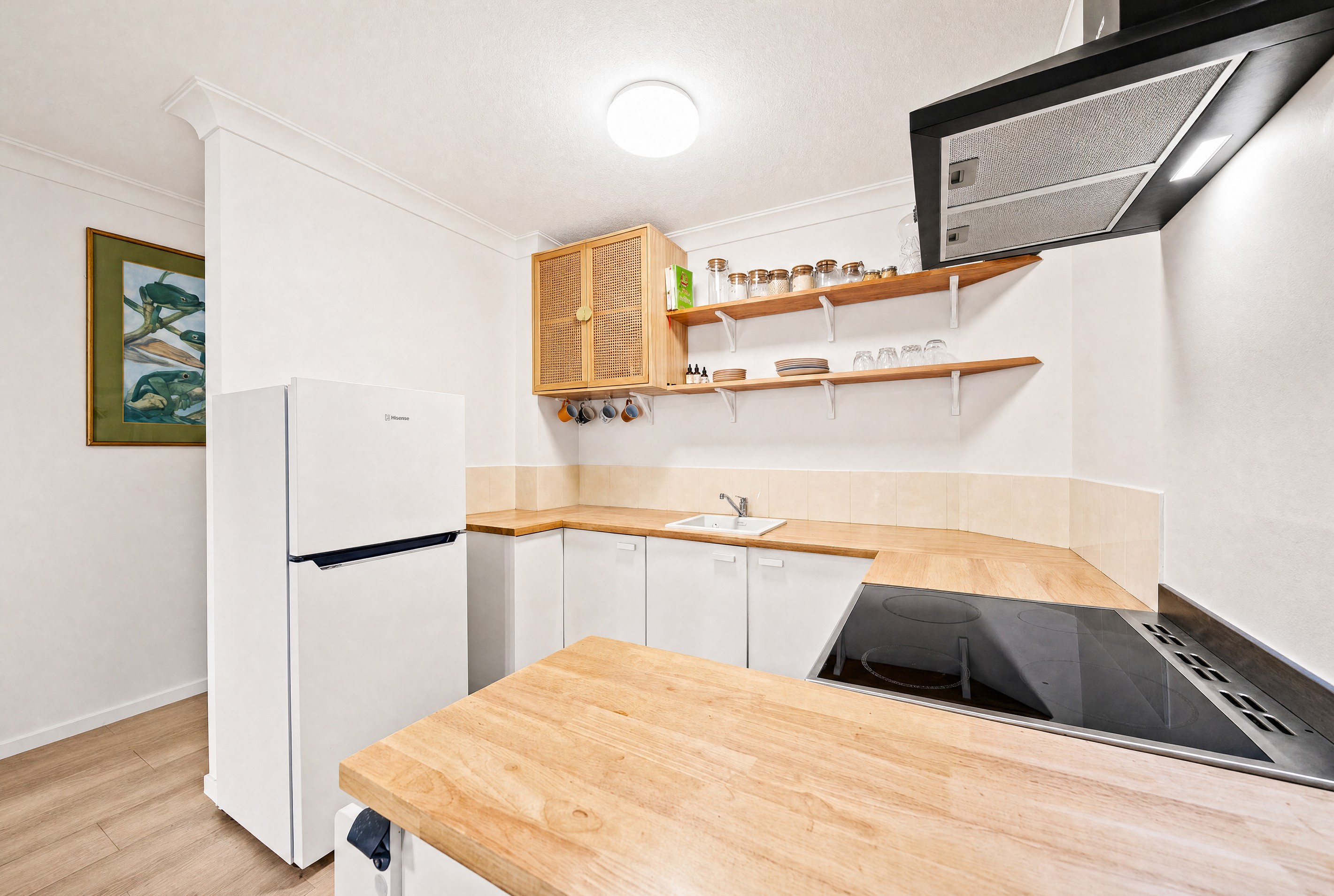 2/33-35 Cypress Avenue, Surfers Paradise, QLD 4217