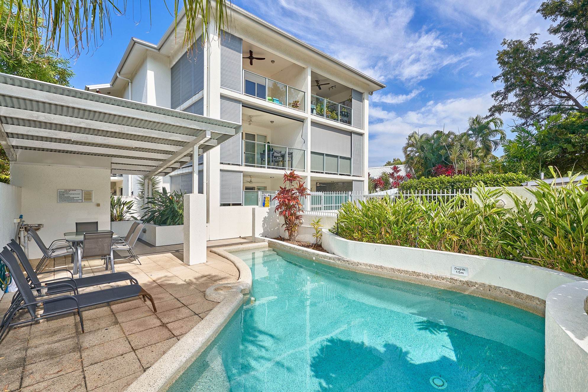 2/75 Moore Street, Trinity Beach, QLD 4879