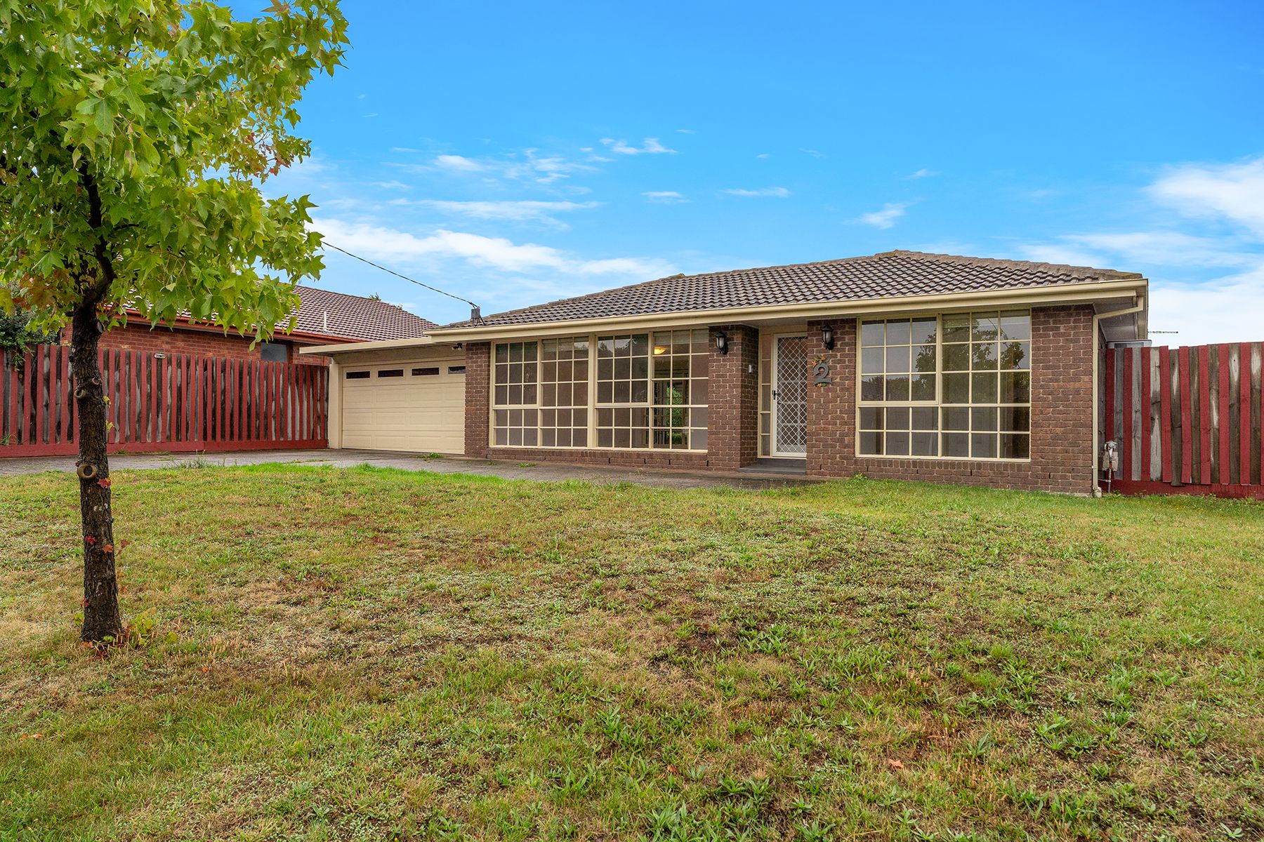 2 Rokeby Crescent, Craigieburn, VIC 3064