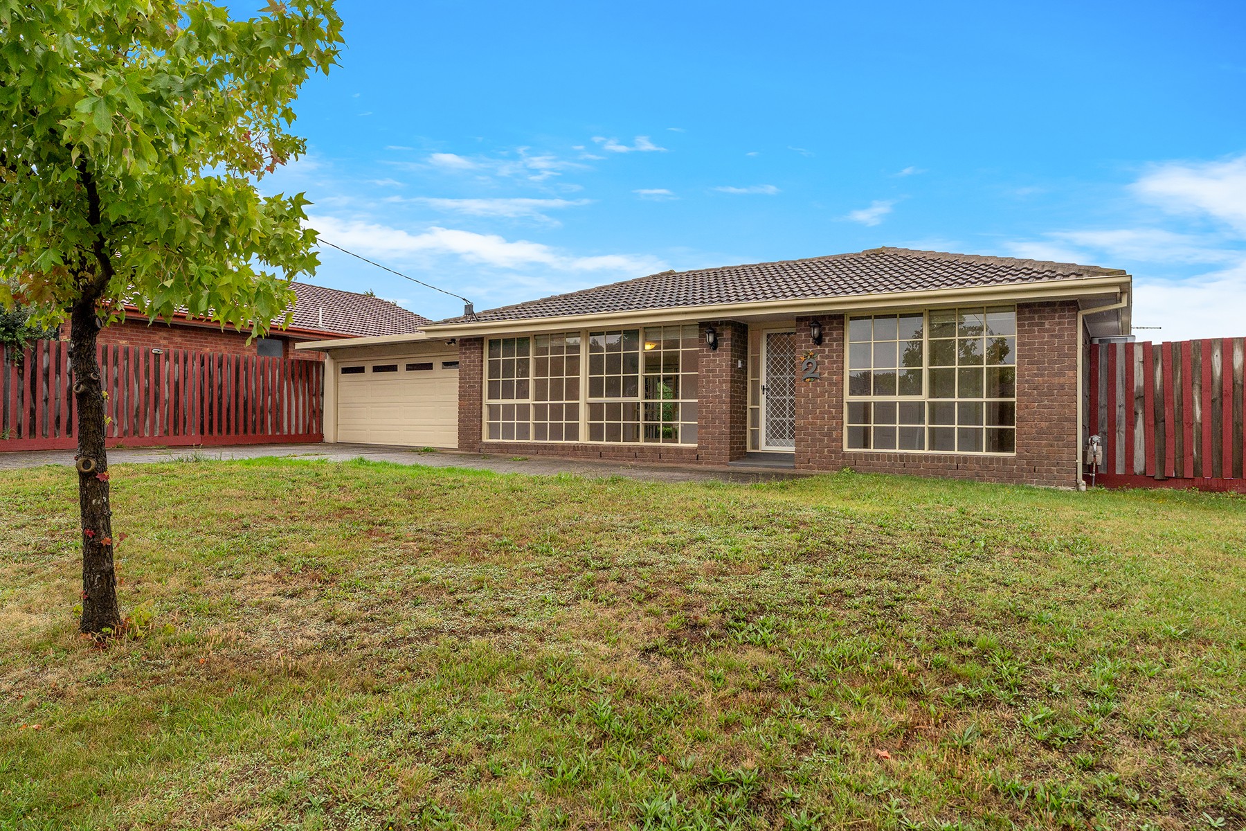2 Rokeby Crescent, Craigieburn, VIC 3064