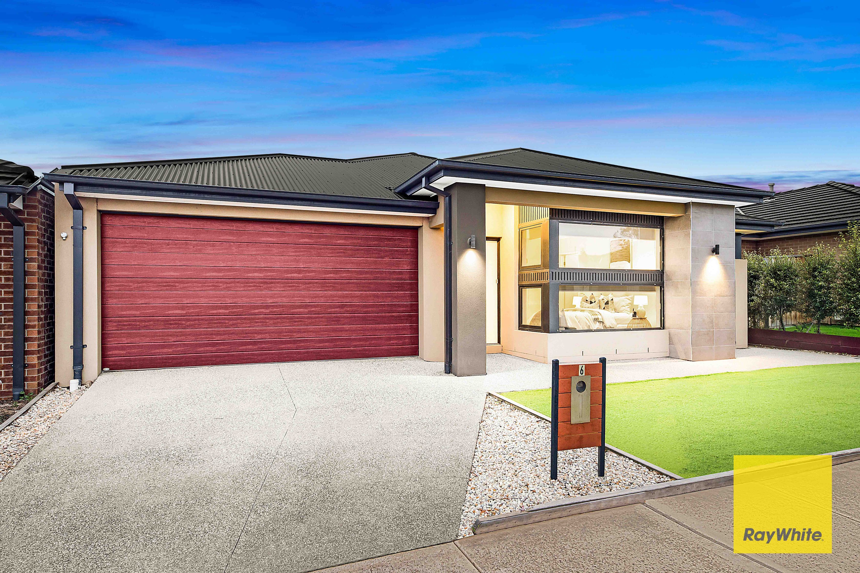 6 Limewood Street, MANOR LAKES, VIC 3024