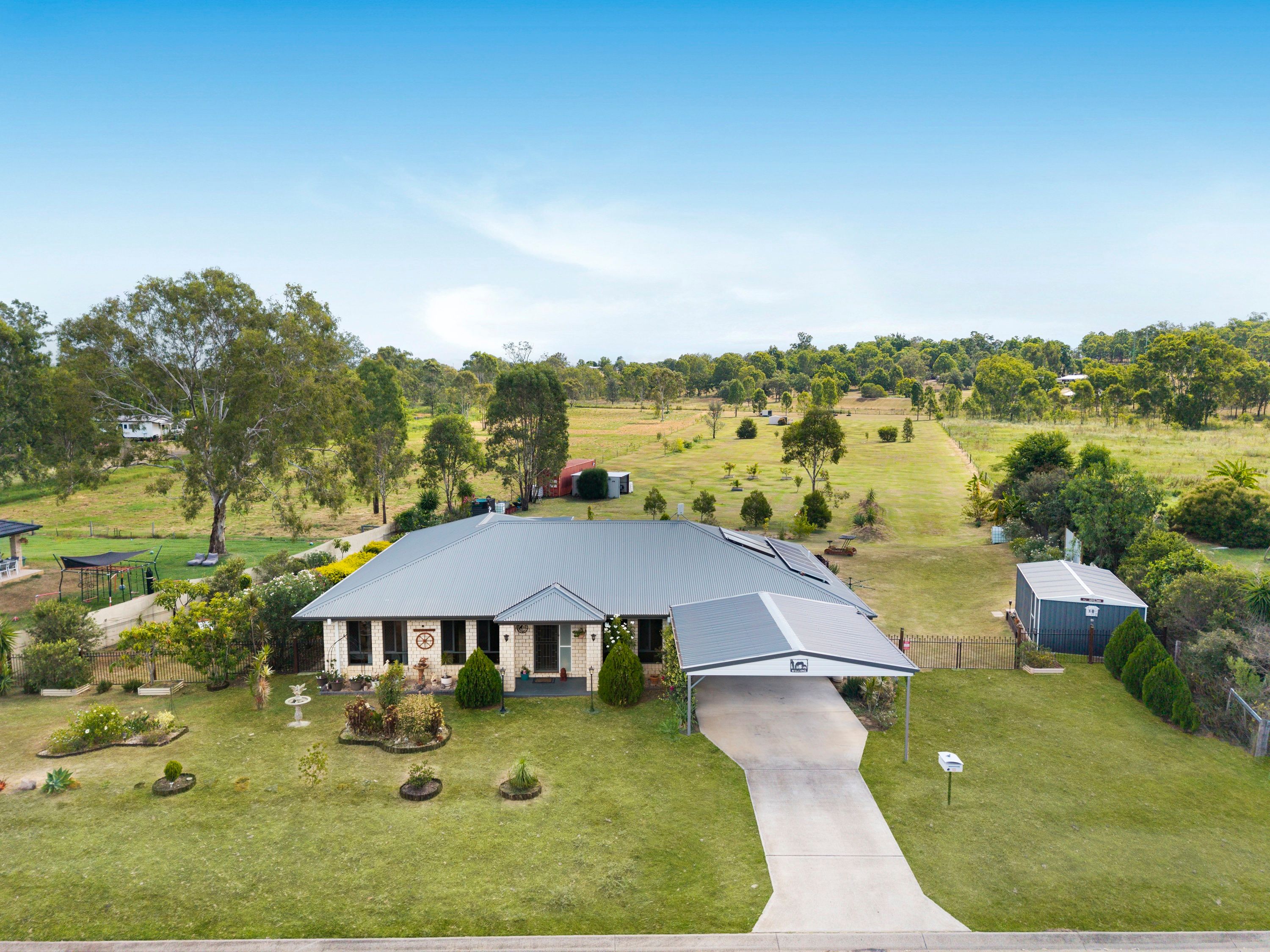 18 Mountain View Drive, Adare, QLD 4343
