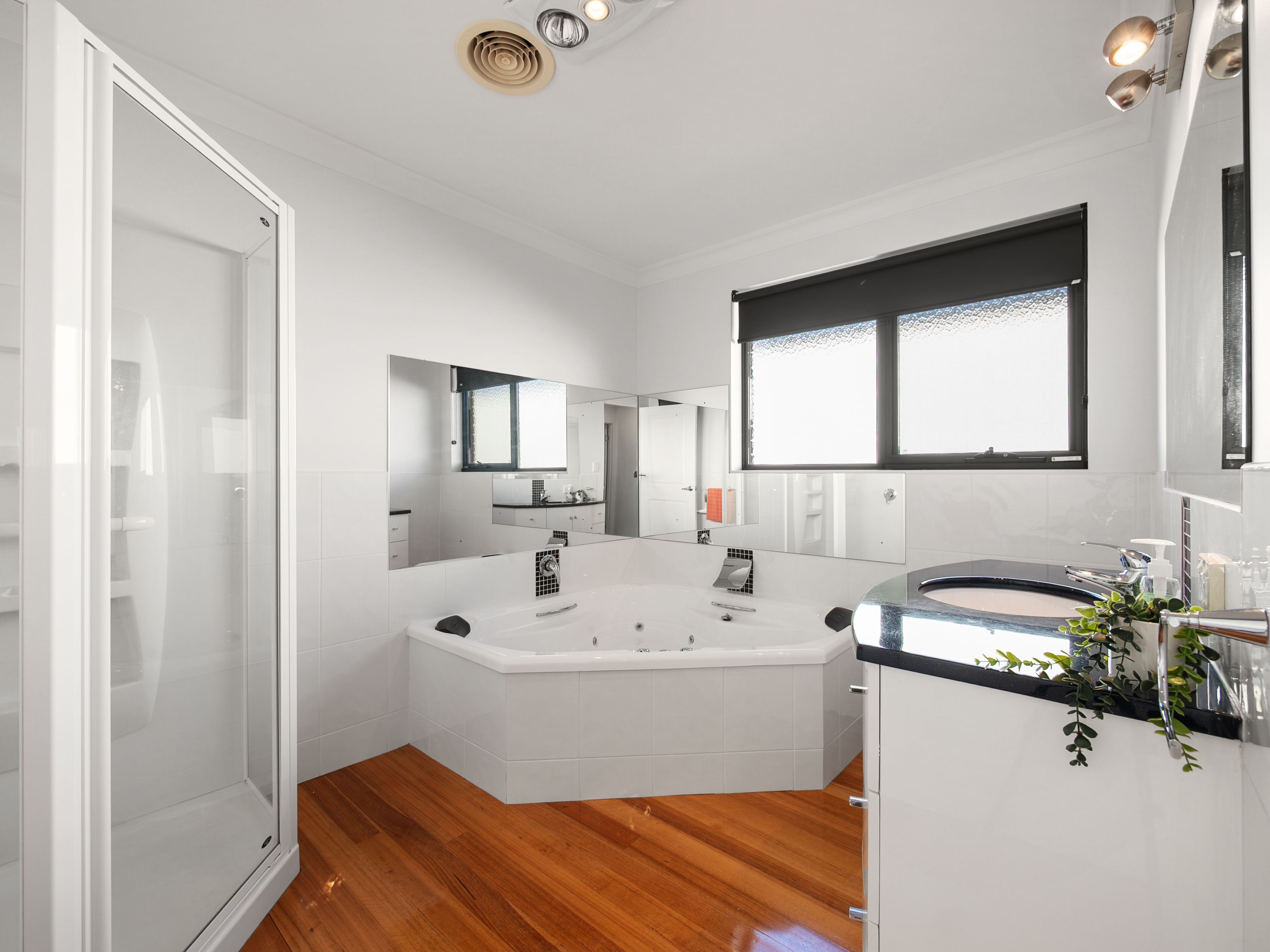 16 Isabelle Court — photo 16 of 27