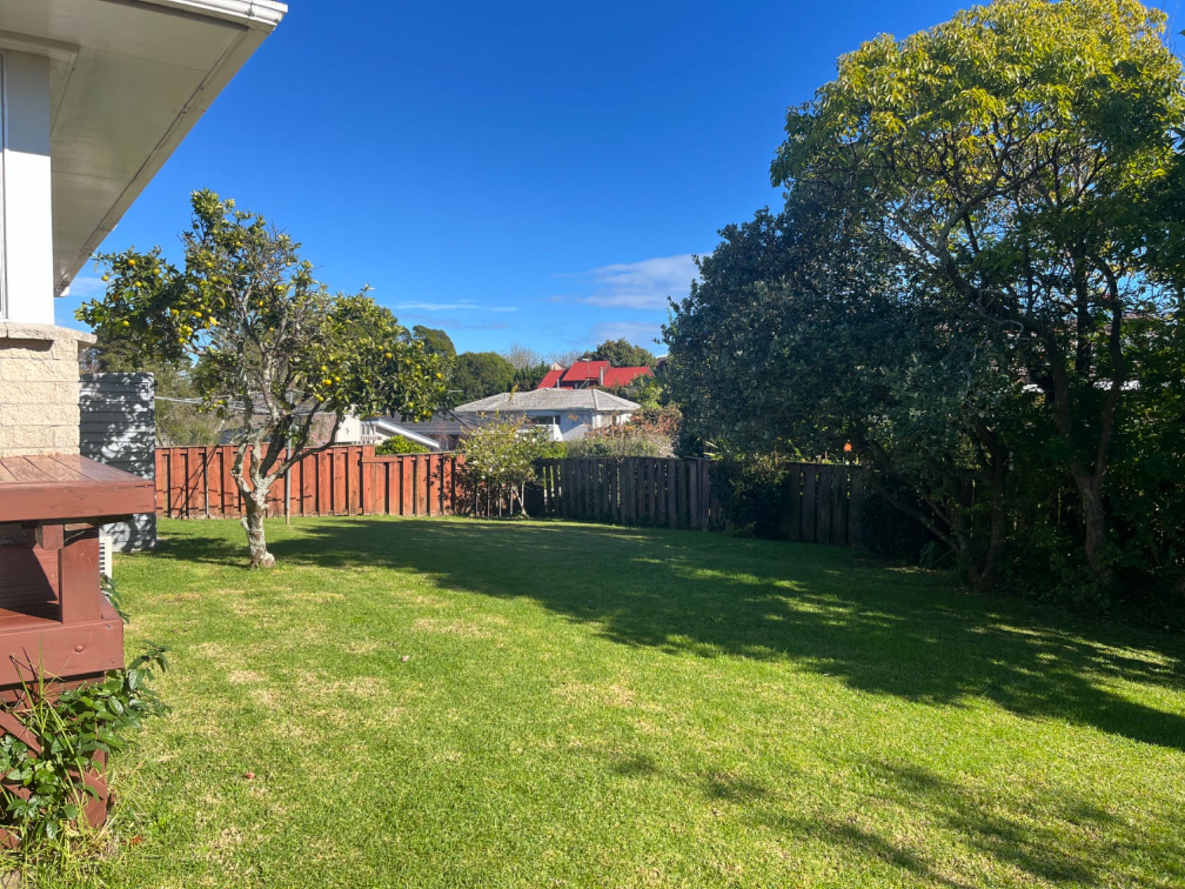 2/25 Wells Road, Half Moon Bay, Manukau City