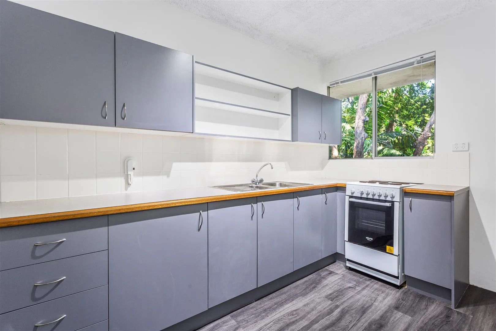 26/139a Smith Street — photo 3 of 5