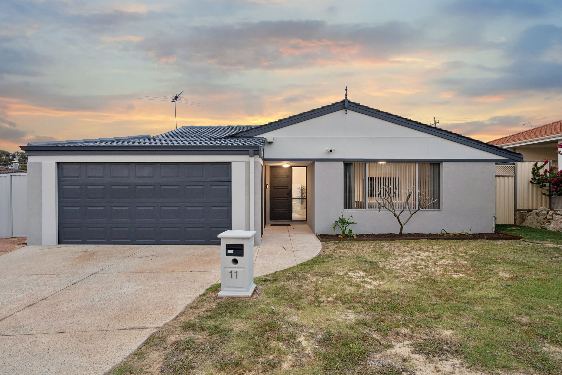 11 Loftia View — photo from Ray White Inner North