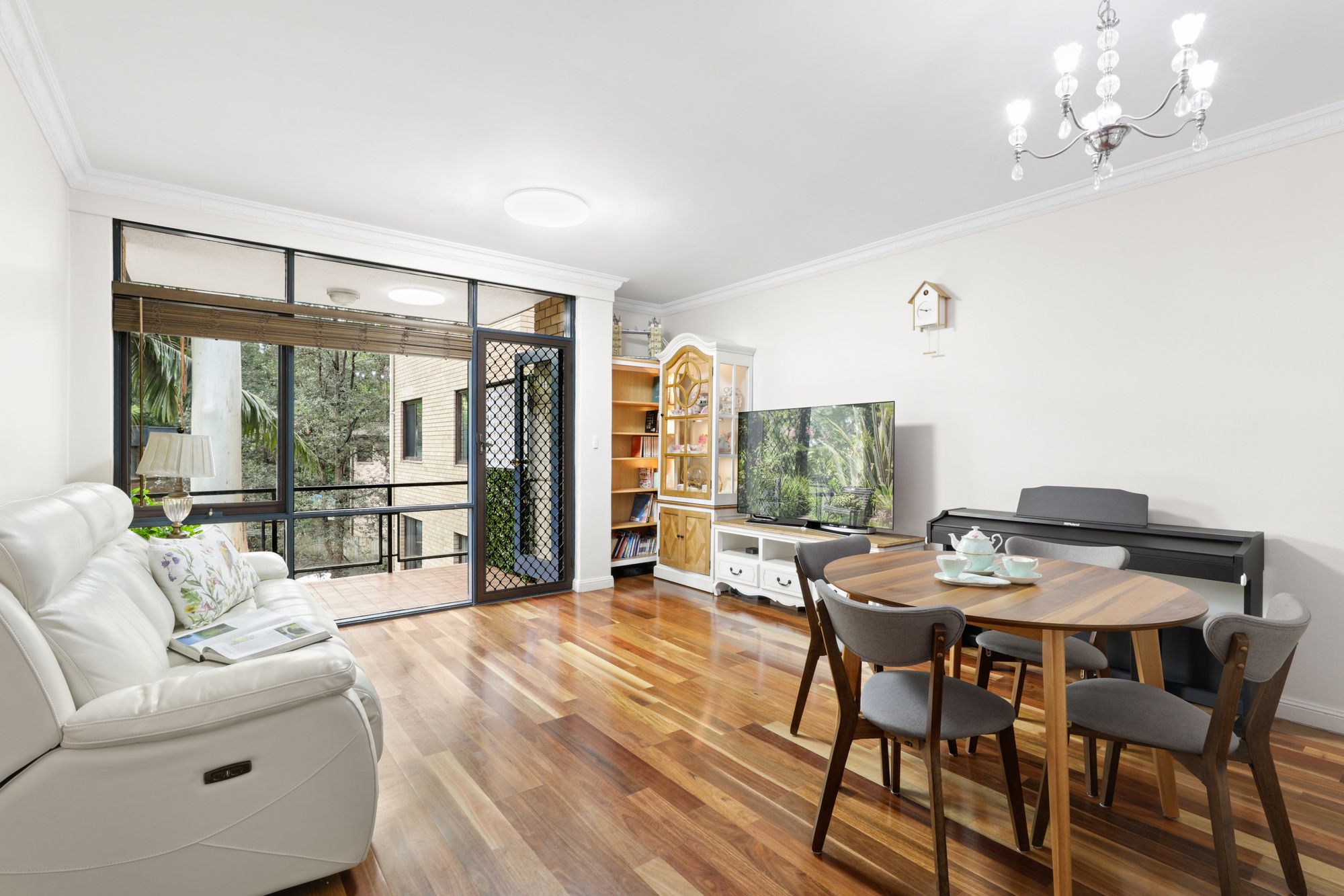2 Peckham Avenue, Chatswood NSW 2067