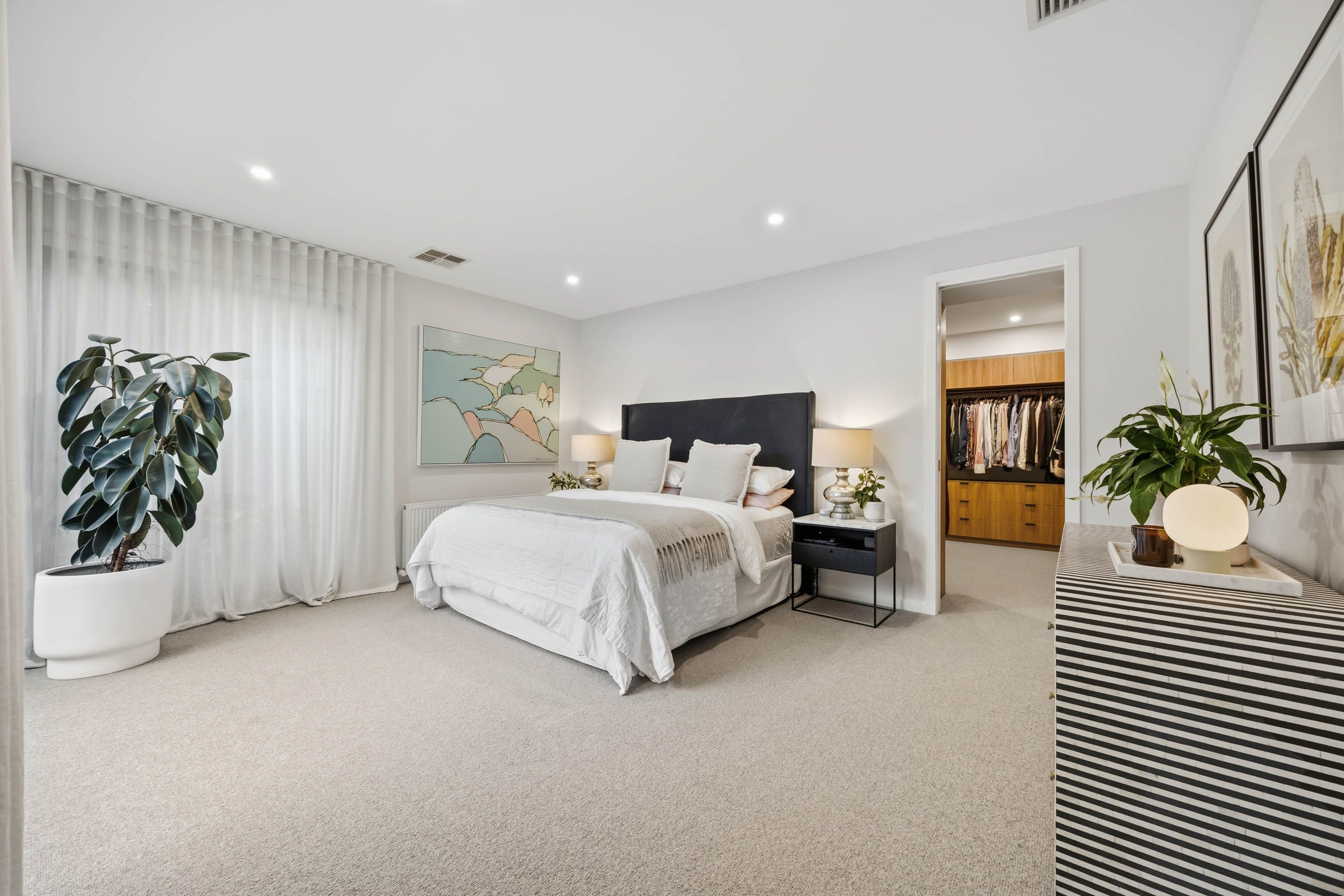20 Alfred Street South — photo 9 of 30