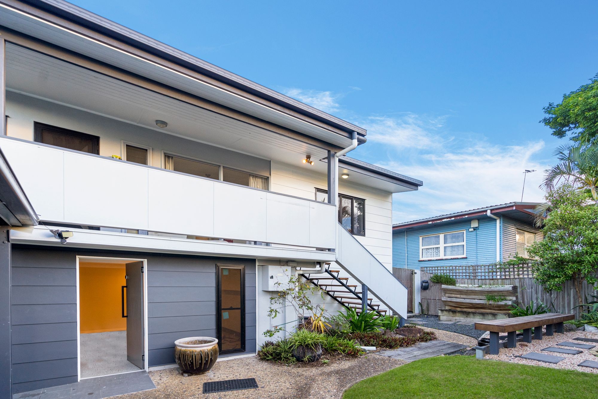 102 Galsworthy Street, Holland Park West, QLD 4121