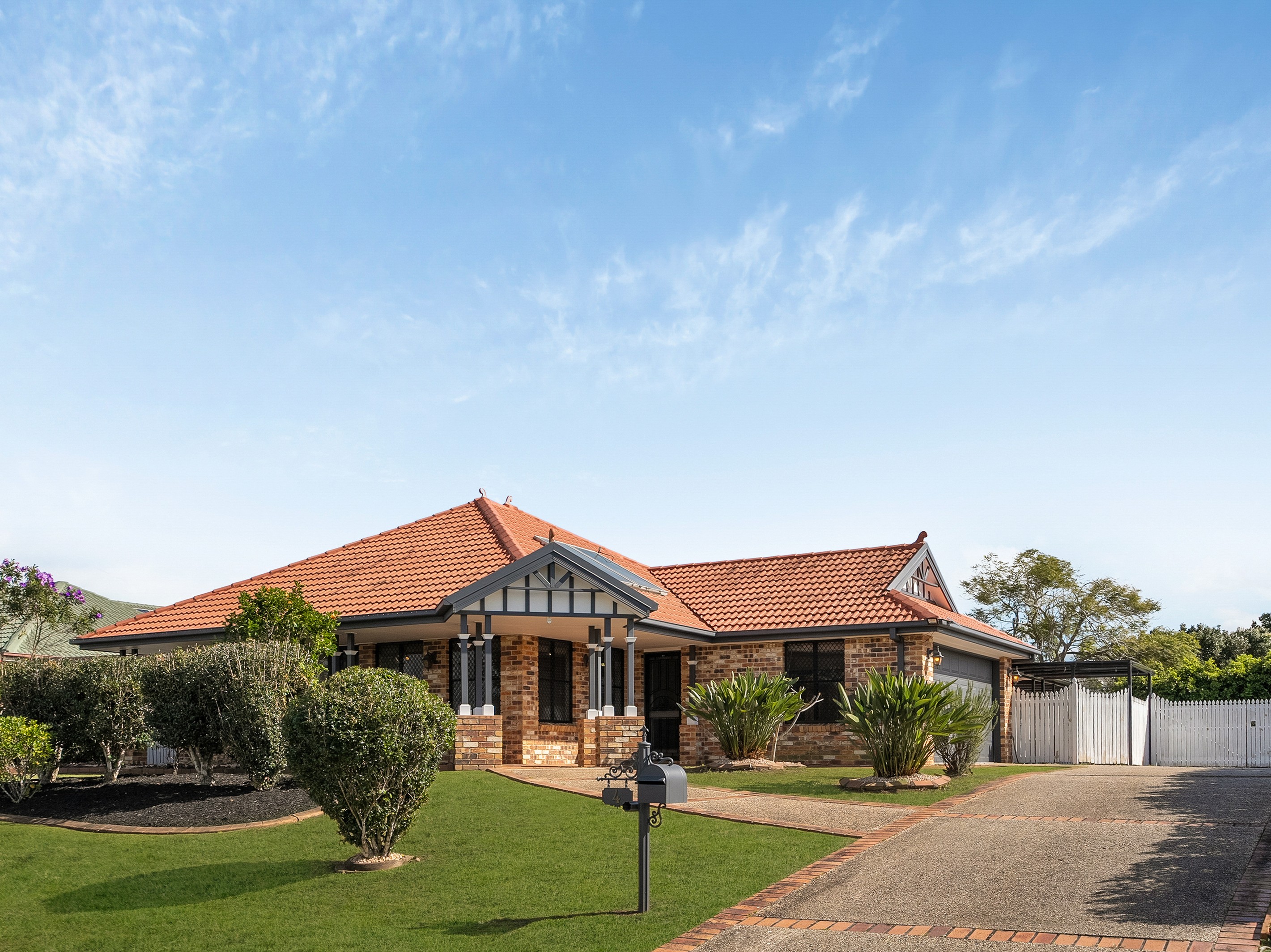 4 Hambleton Crescent, Murrumba Downs, QLD 4503