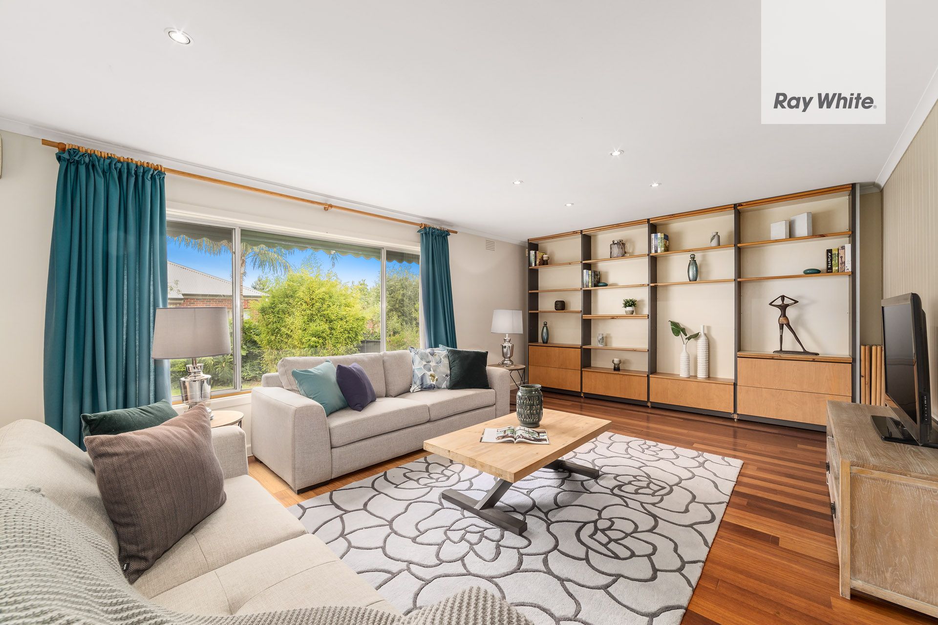 19 Summit Road, Burwood, VIC 3125
