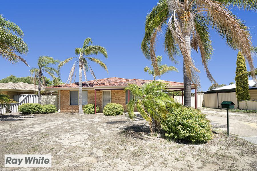 17 Salmongum Grove — photo from Ray White Whiteman & Associates