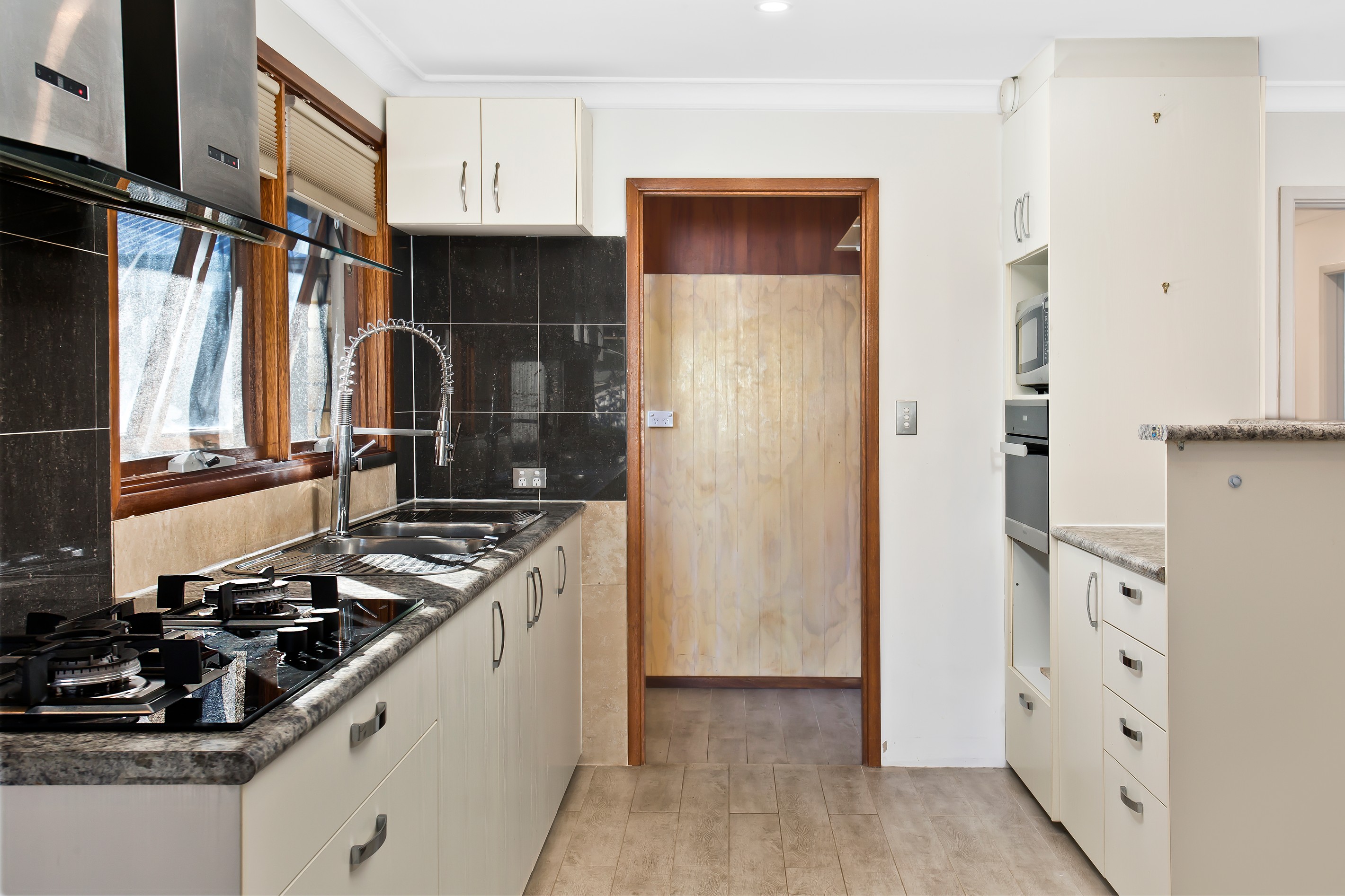 11 Attunga Street, Baulkham Hills, NSW 2153