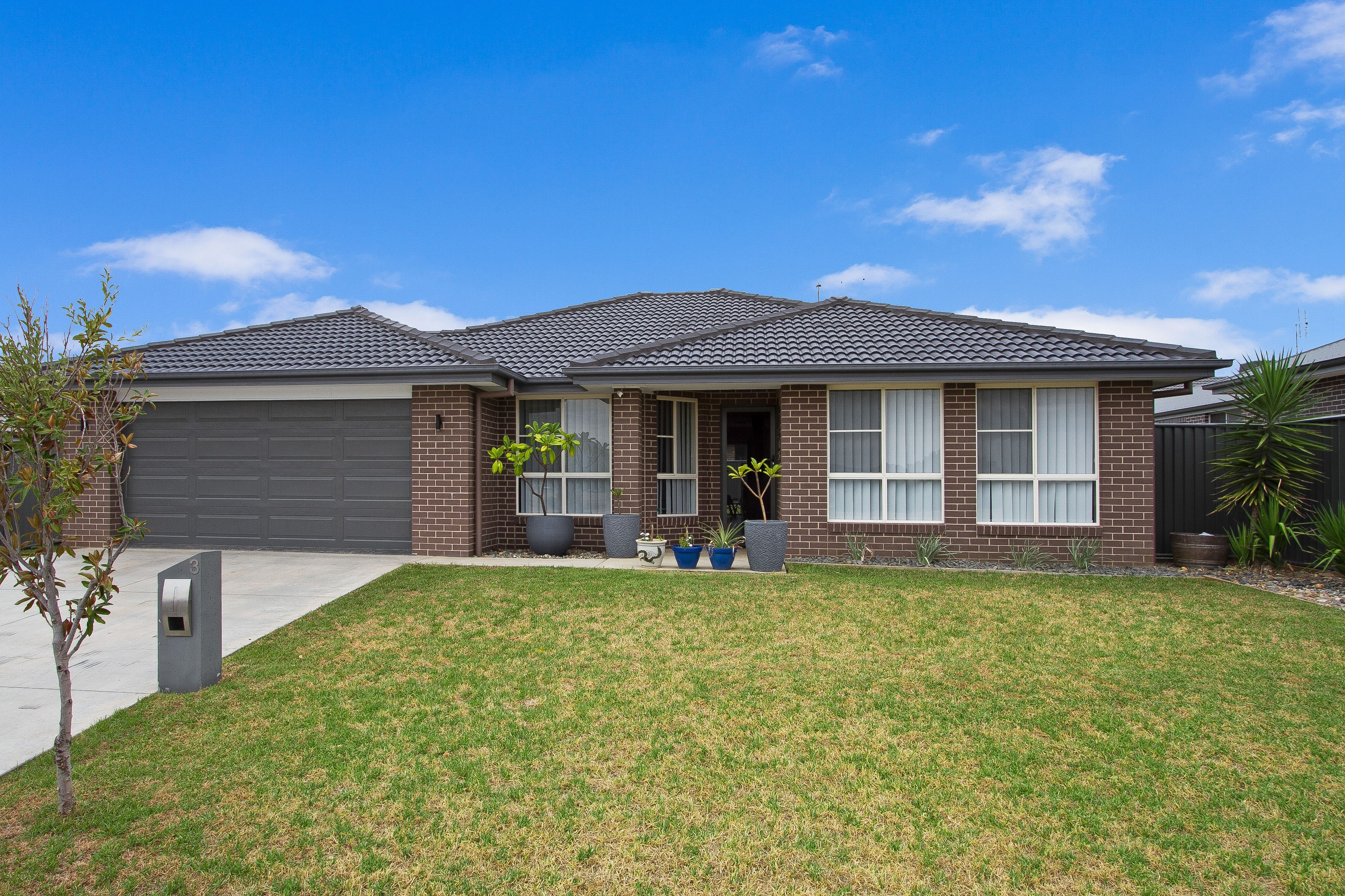 3 Grand Meadows Drive, Tamworth NSW 2340