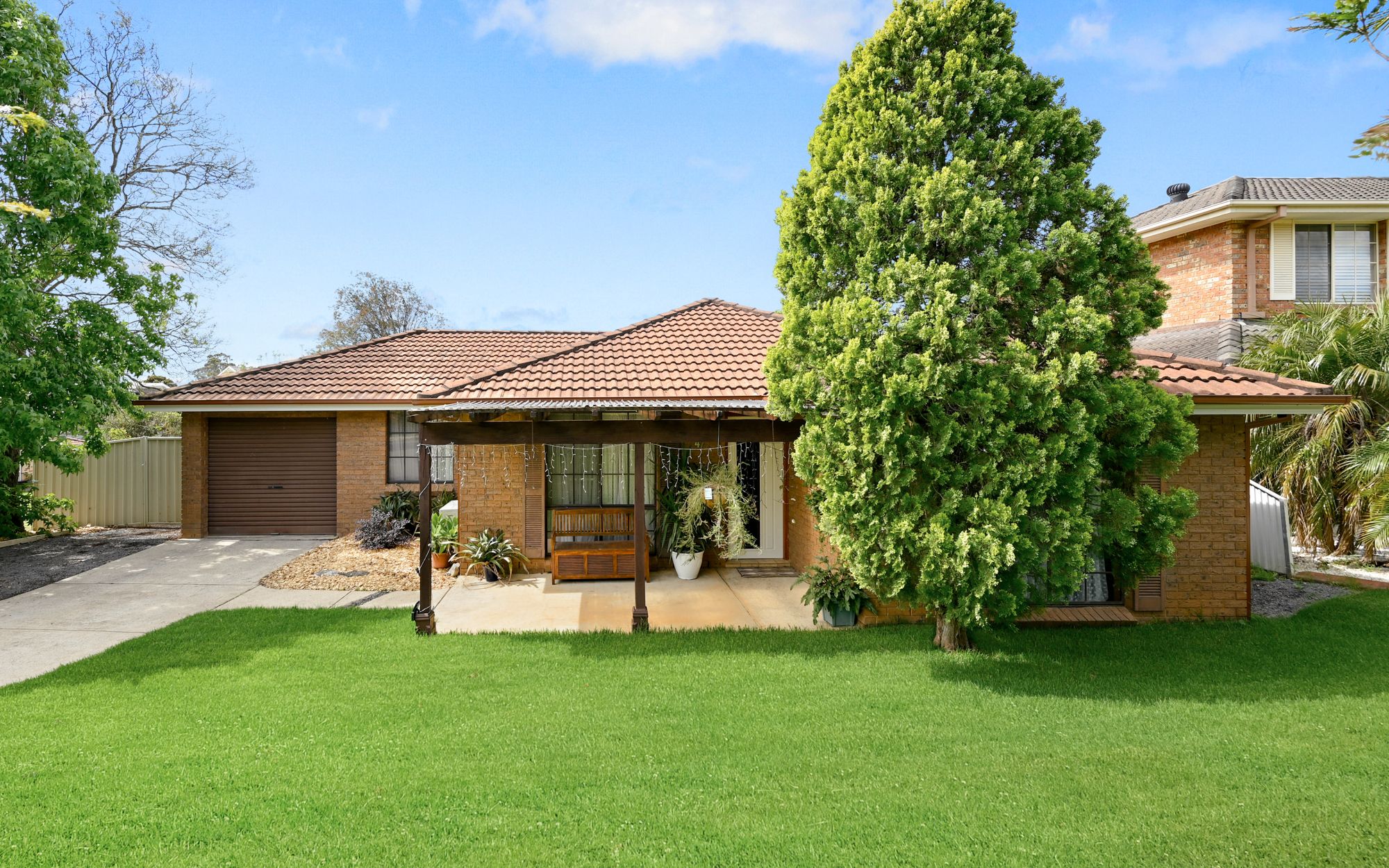 47 Donalbain Circuit, Rosemeadow NSW 2560