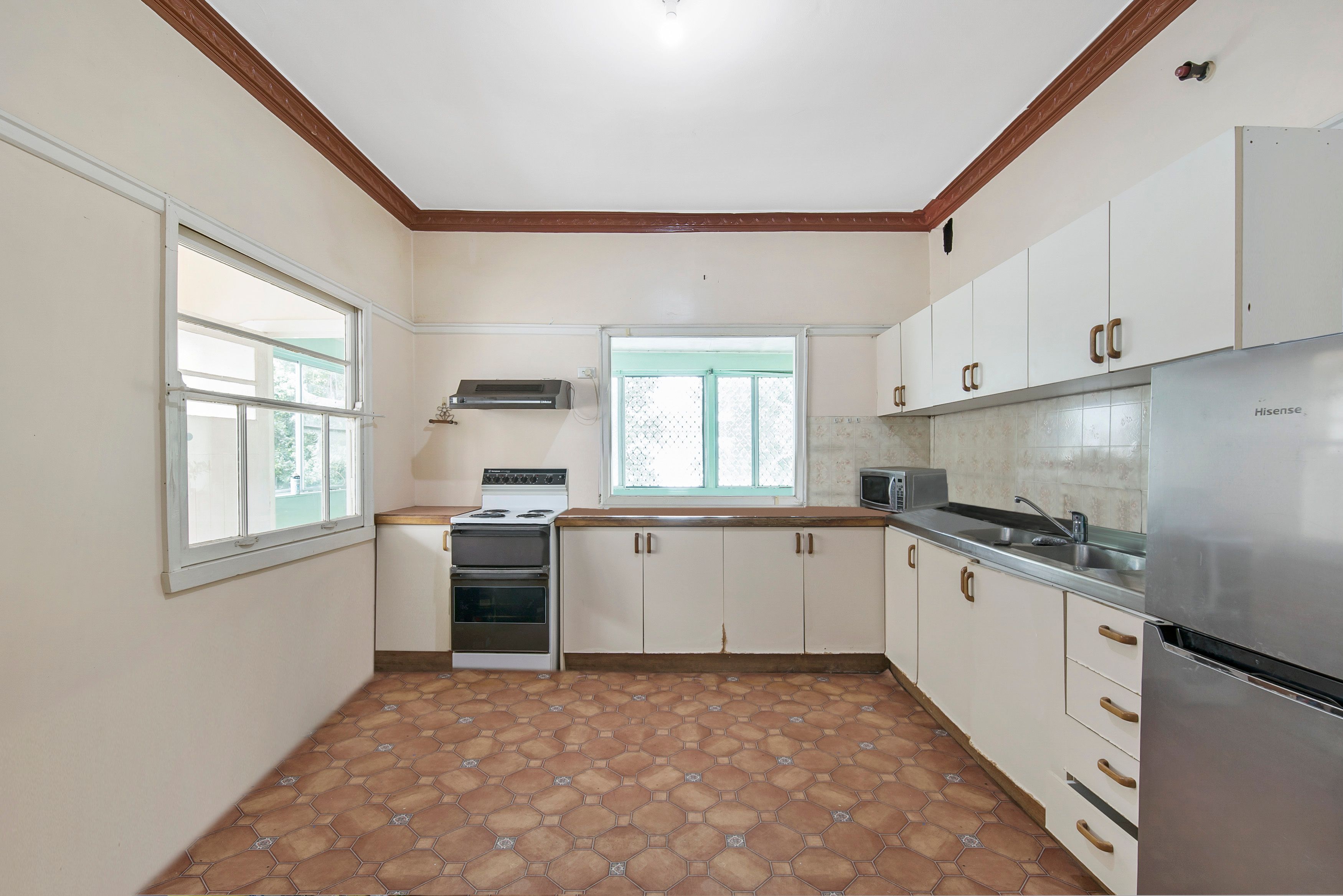 22 Donald Street, Woody Point, QLD 4019