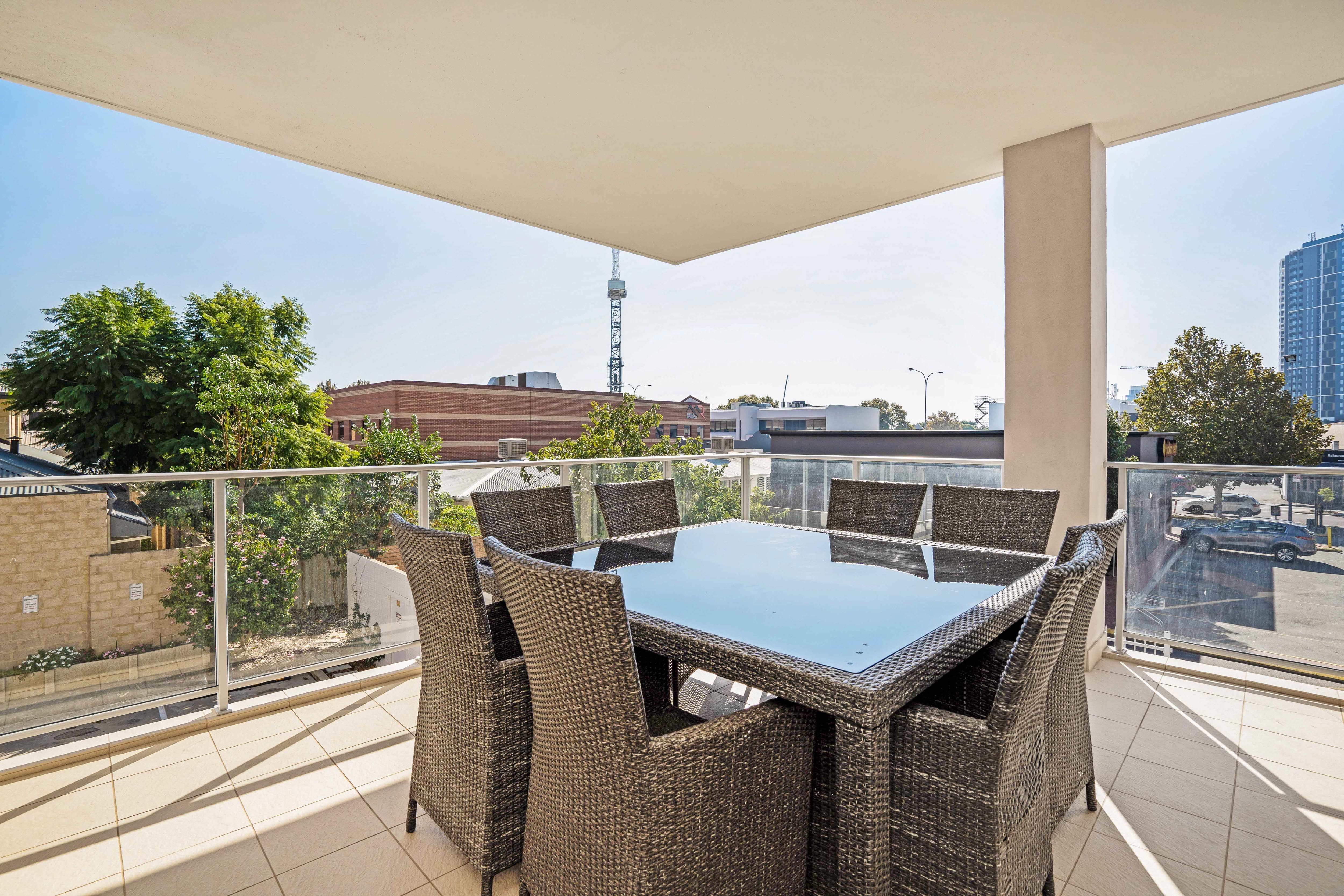 1/880 Canning Highway, Applecross WA 6153