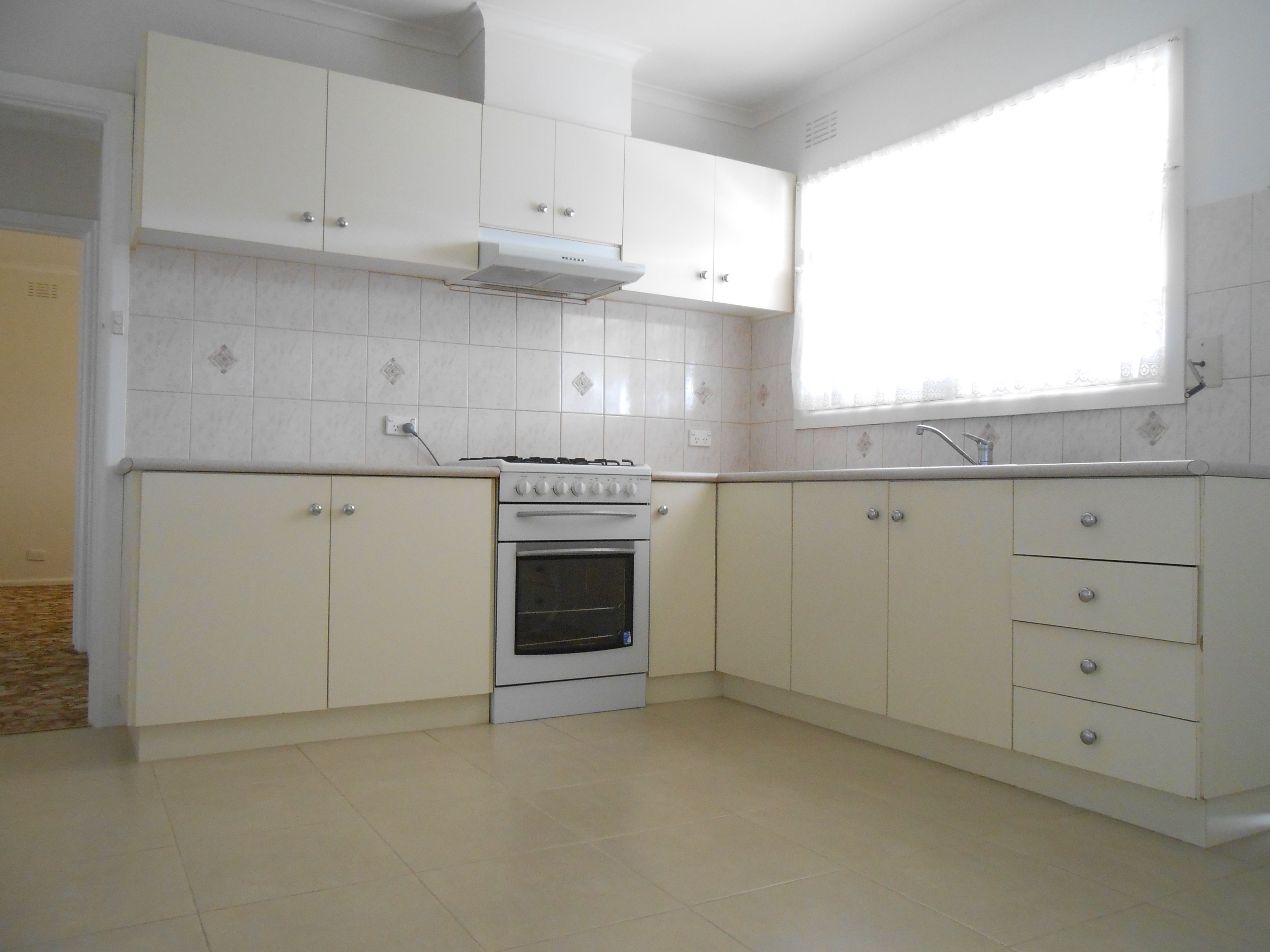 15 Cambro Road, Clayton, VIC 3168