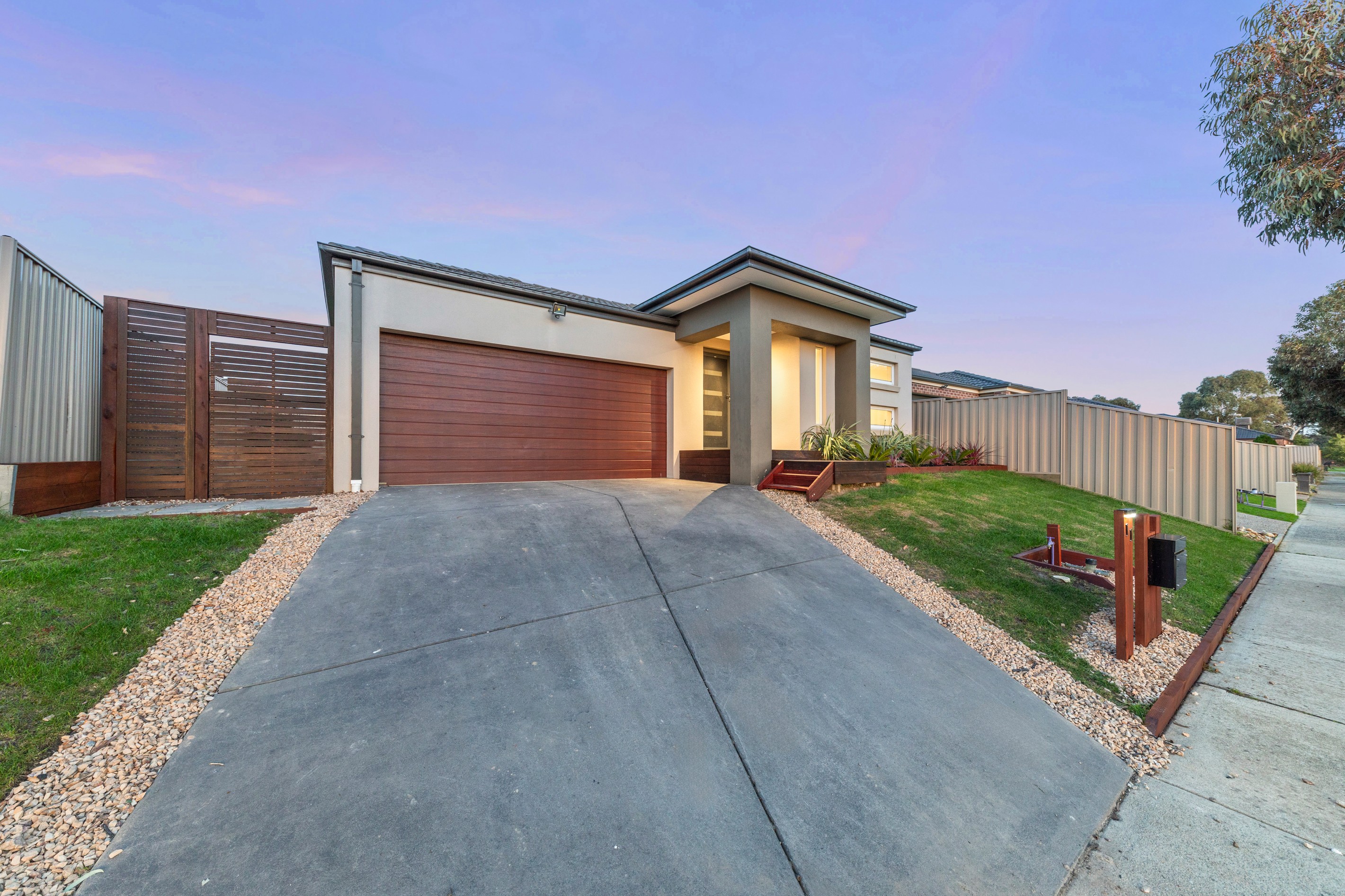 11 Keating Street, Pakenham, VIC 3810