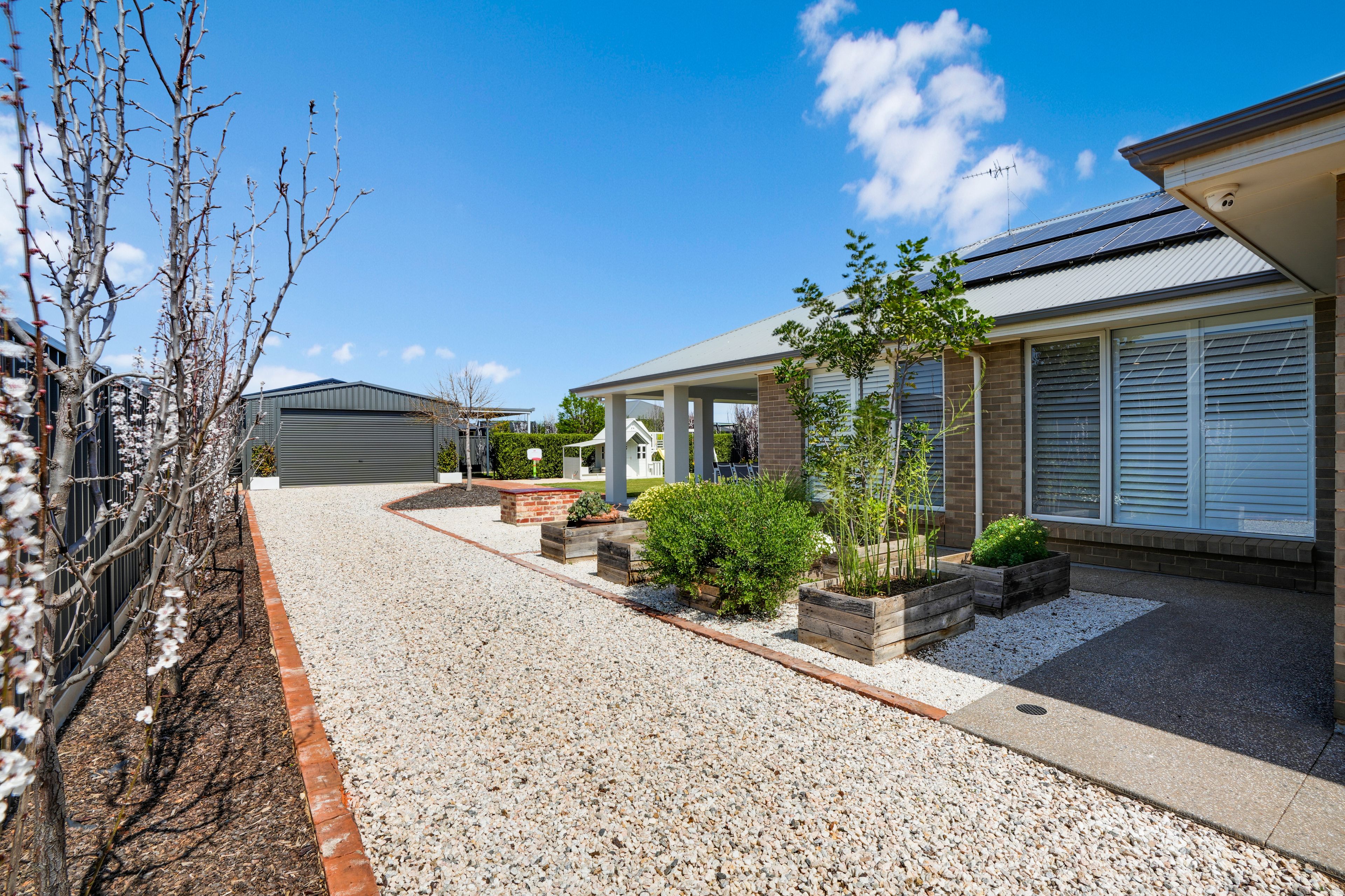 5 Lavender Drive — photo 12 of 14