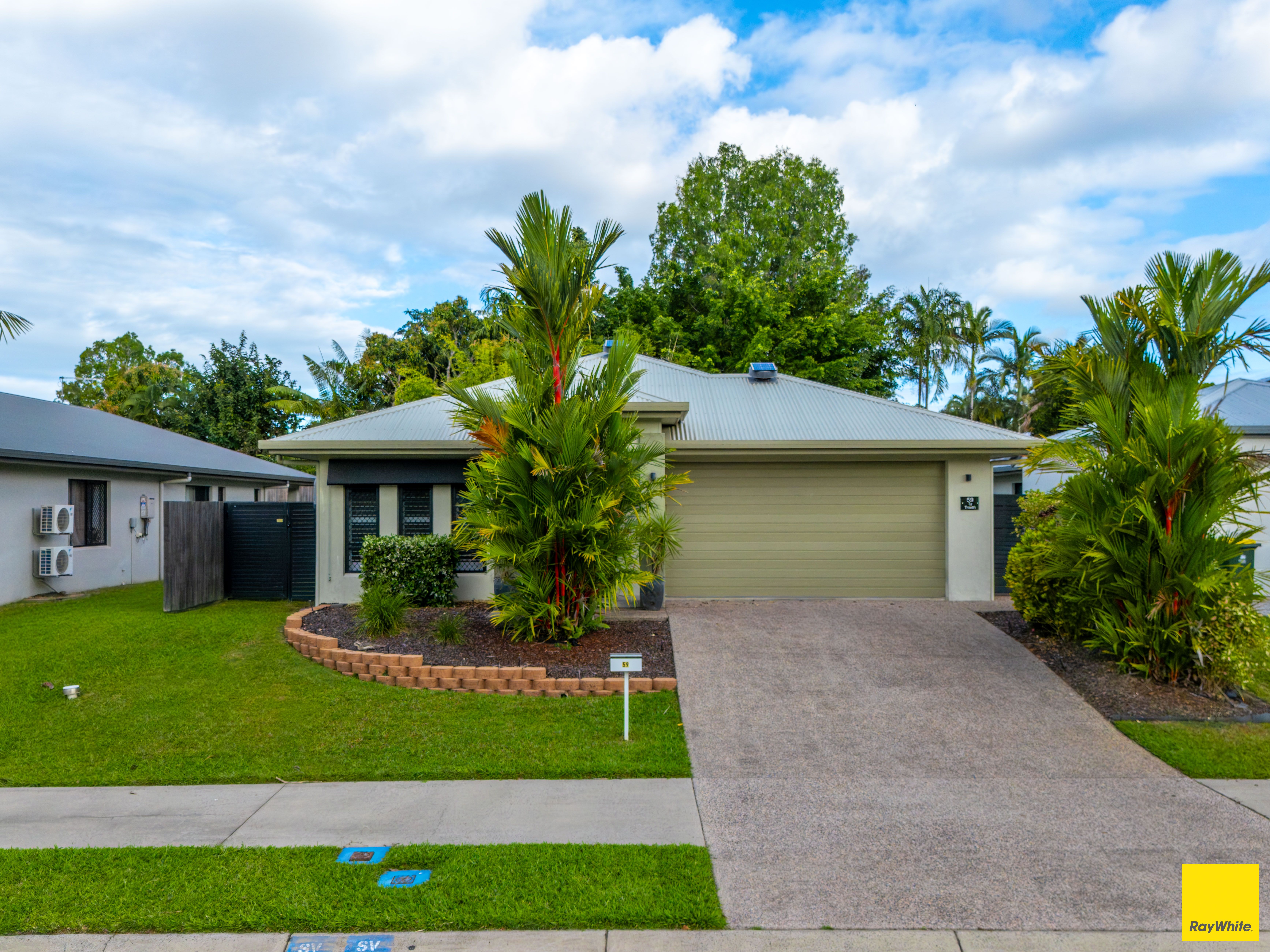 59 Lorne Loop — photo from Ray White Cairns Beaches