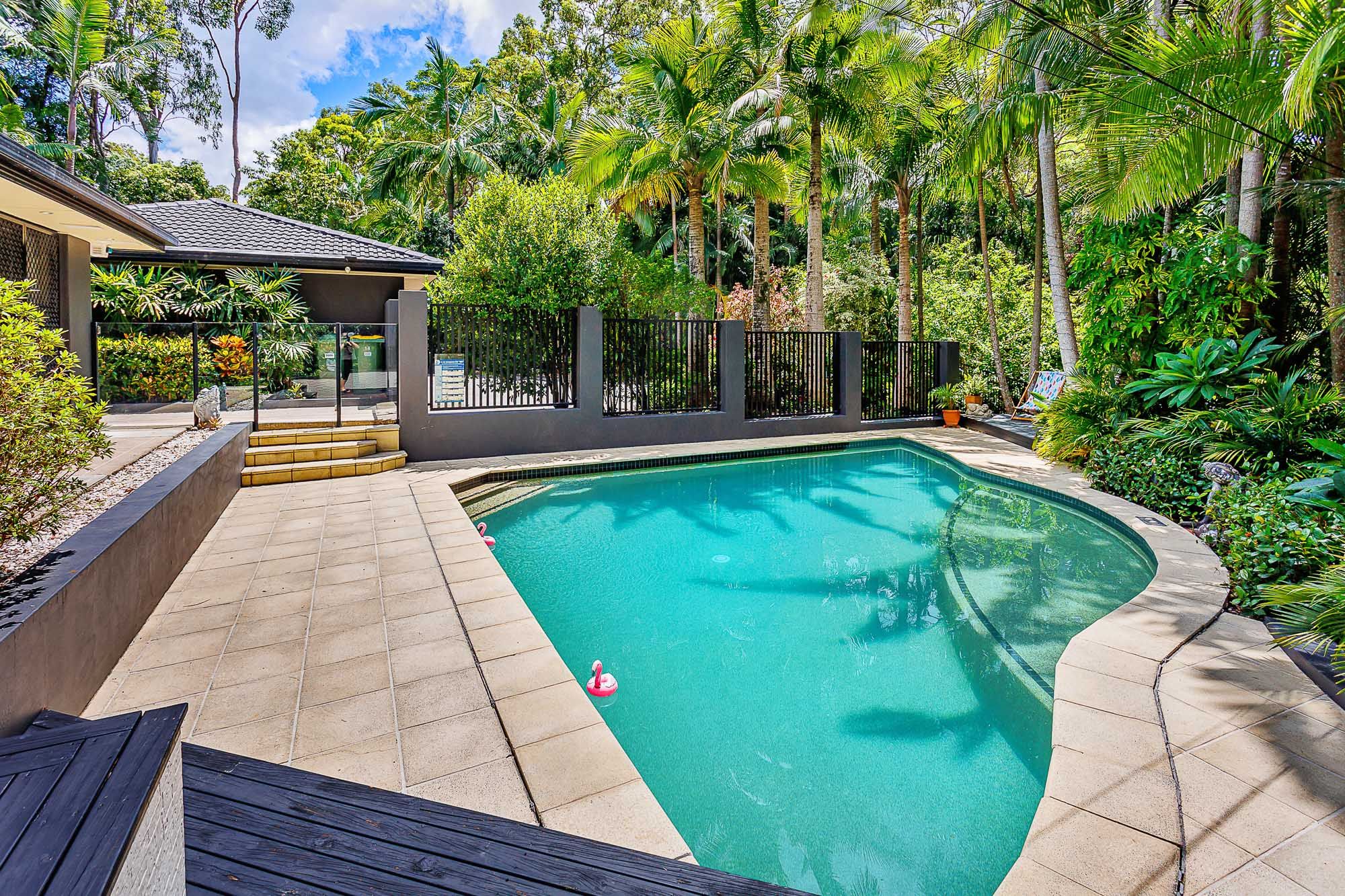 14 Random Way, Worongary, QLD 4213