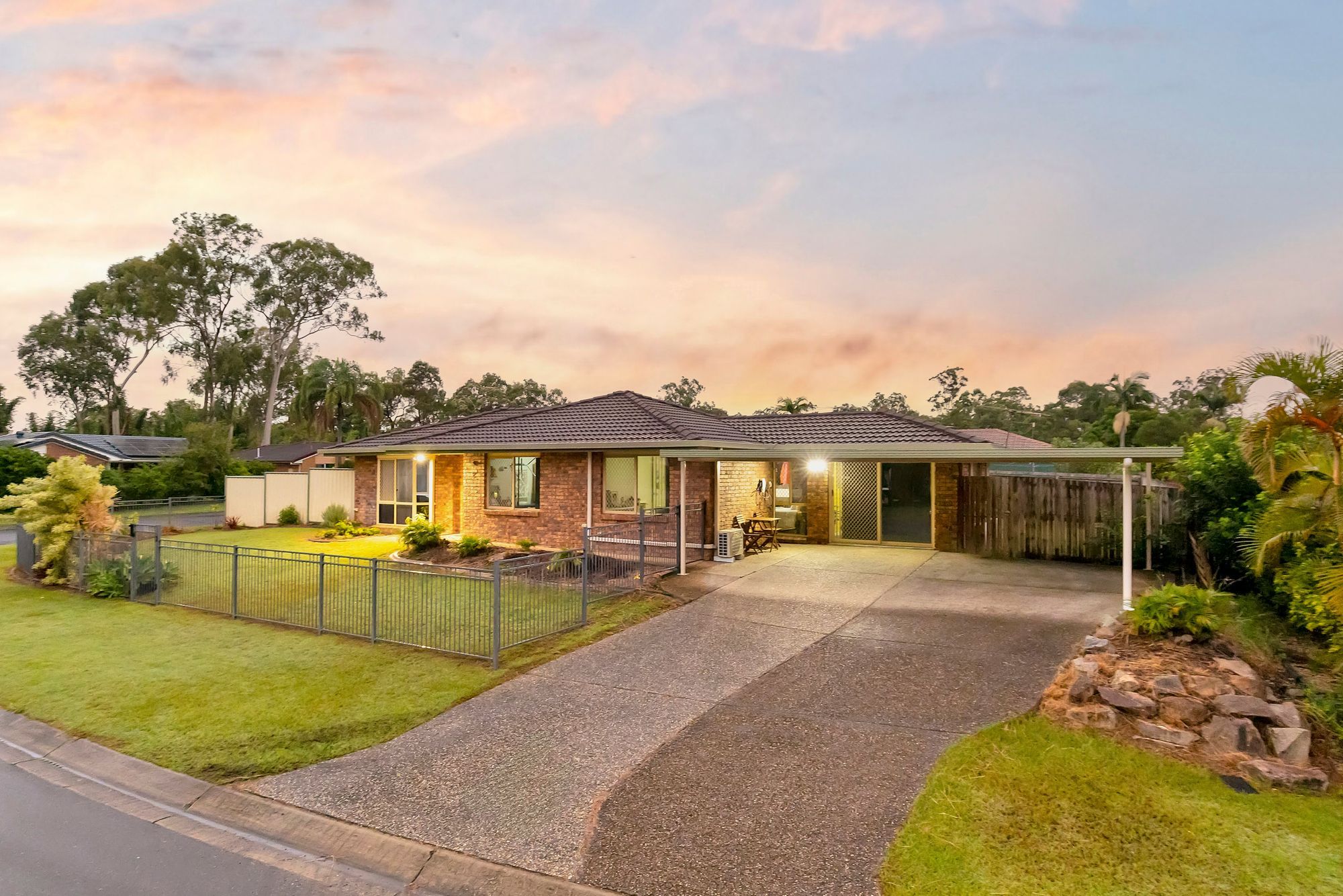 2 Cibo Court, Calamvale, QLD 4116