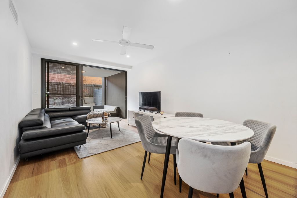 3108/35 Burdett Street — photo 6 of 24