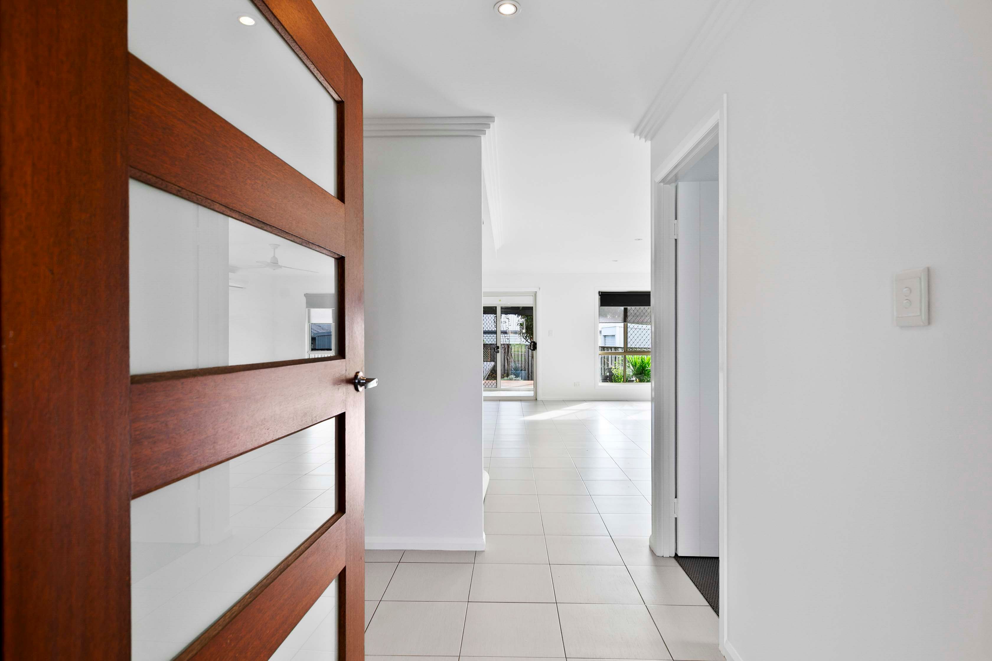 11 Bay Park Road, Wondunna, QLD 4655