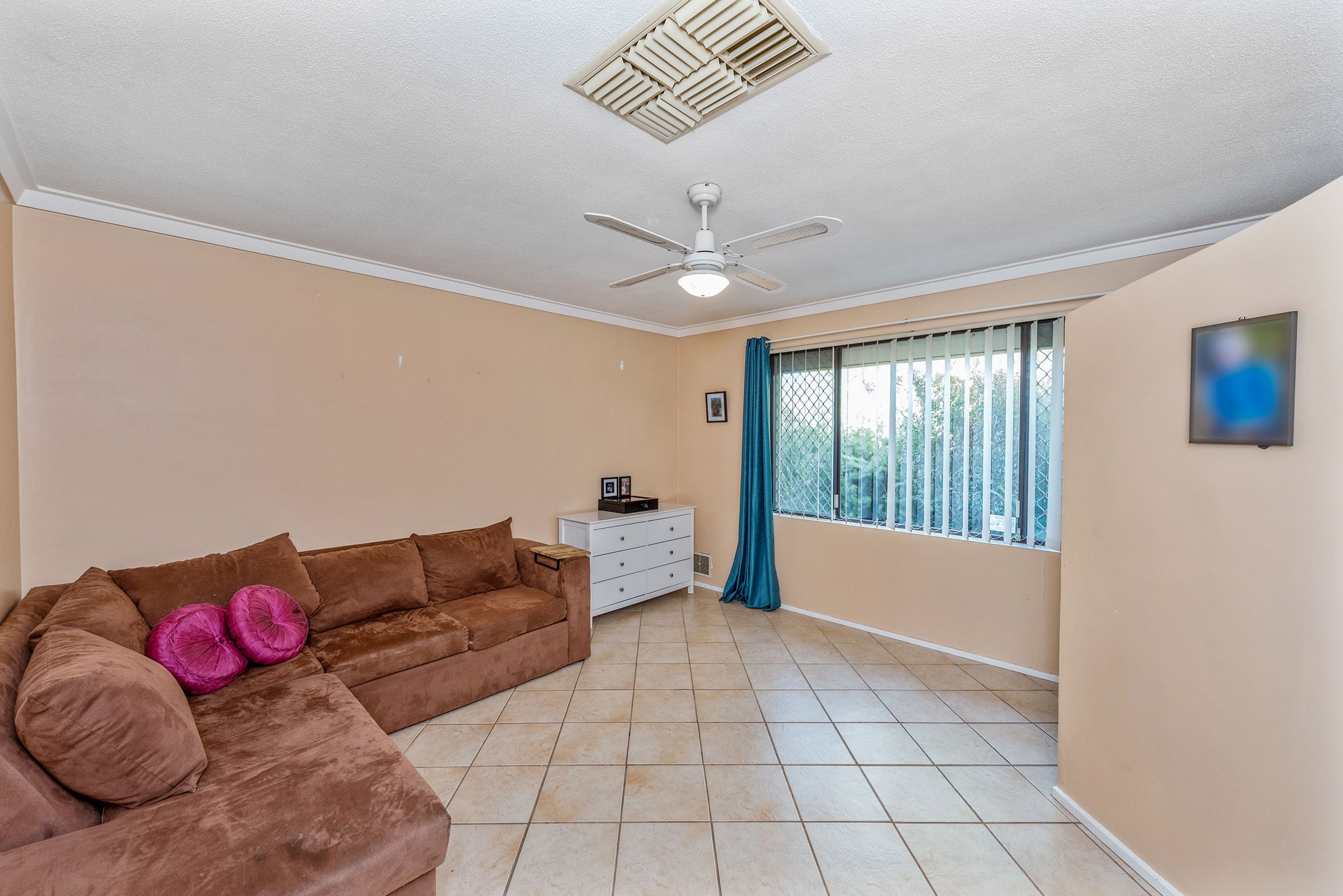 5 Henry Street, Rockingham, WA 6168