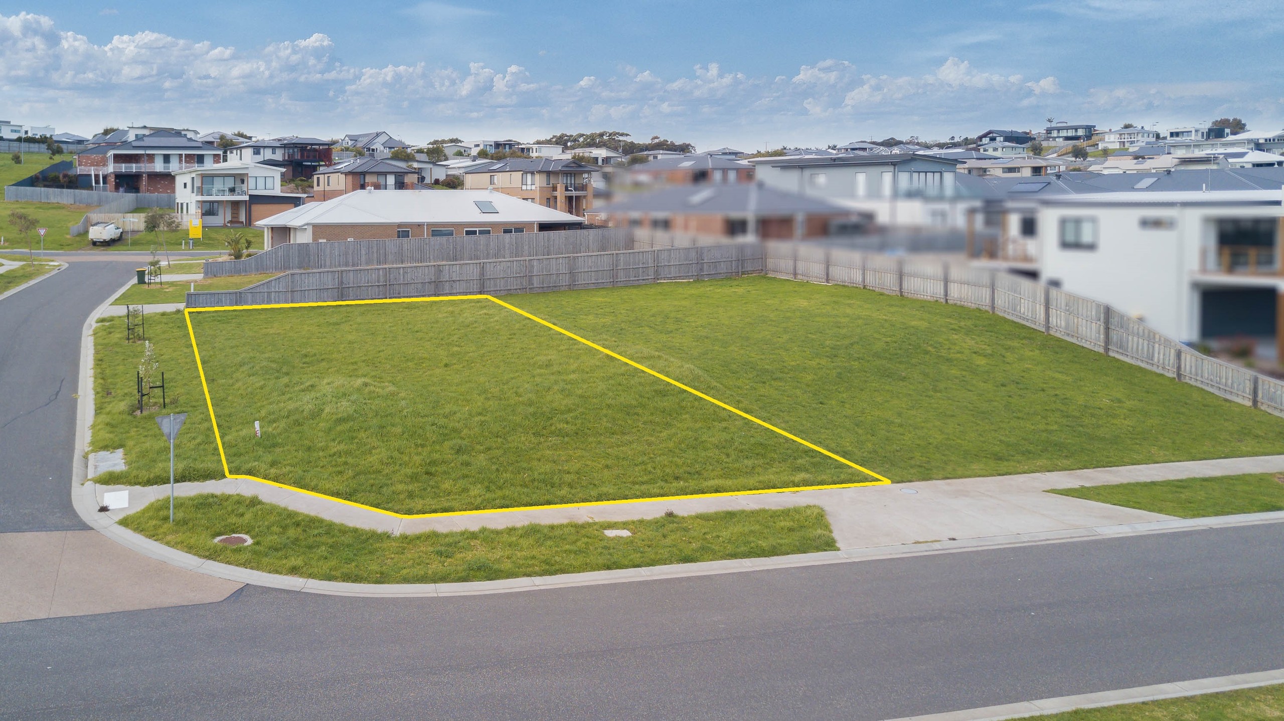 43 Laurette Avenue, San Remo, VIC 3925