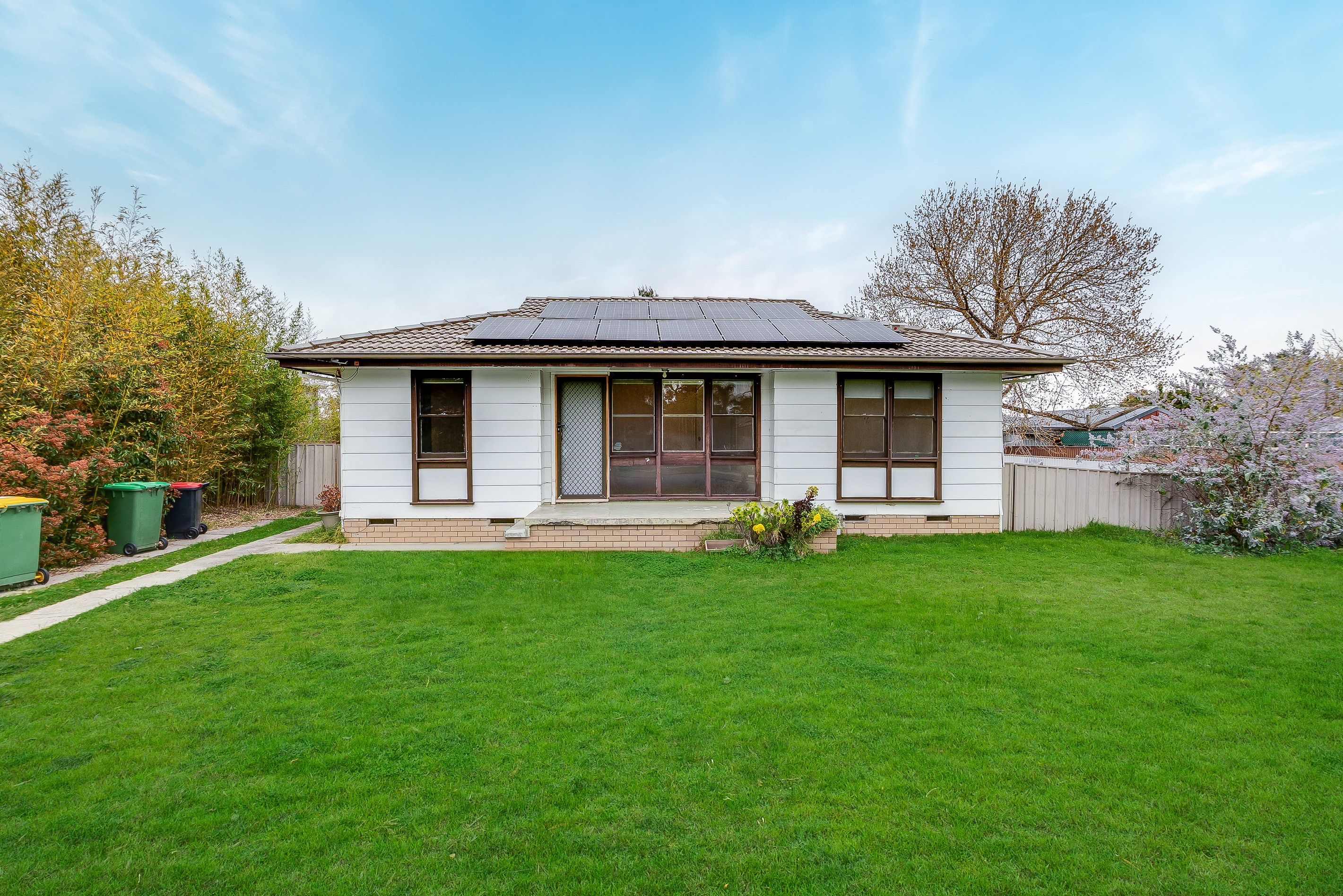 363 Boomerang Drive, Lavington, NSW 2641